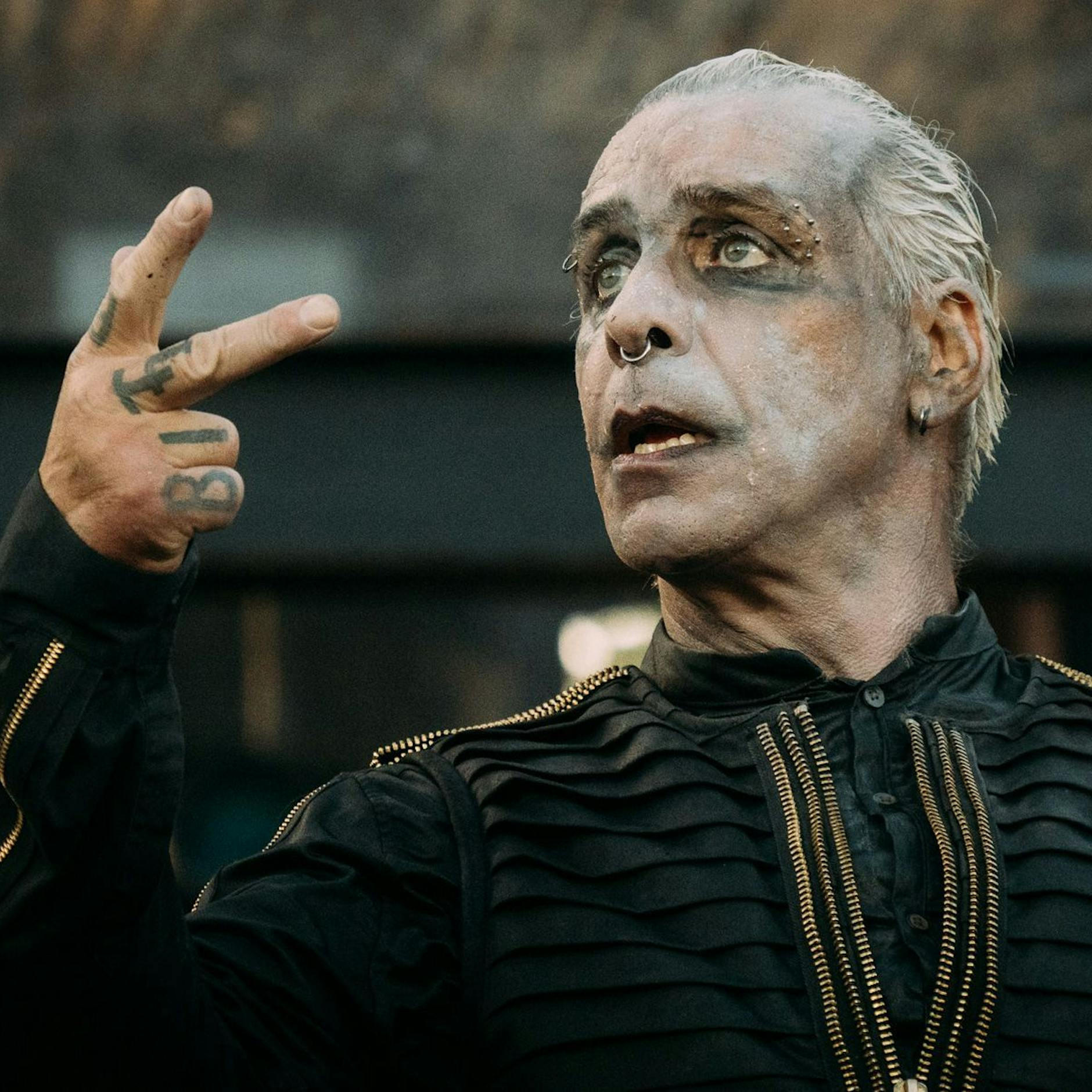 Hass auf Rammstein: Chaoten sabotieren Konzert von Till Lindemann!