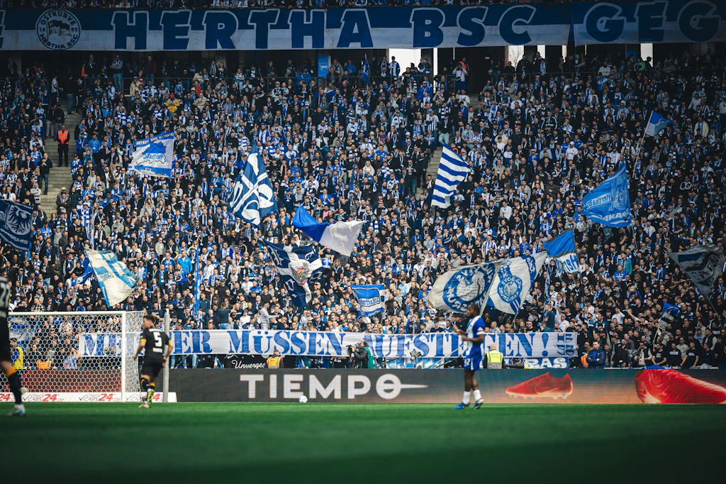 Hertha BSC: Sieg und noch immer Tabellenletzter