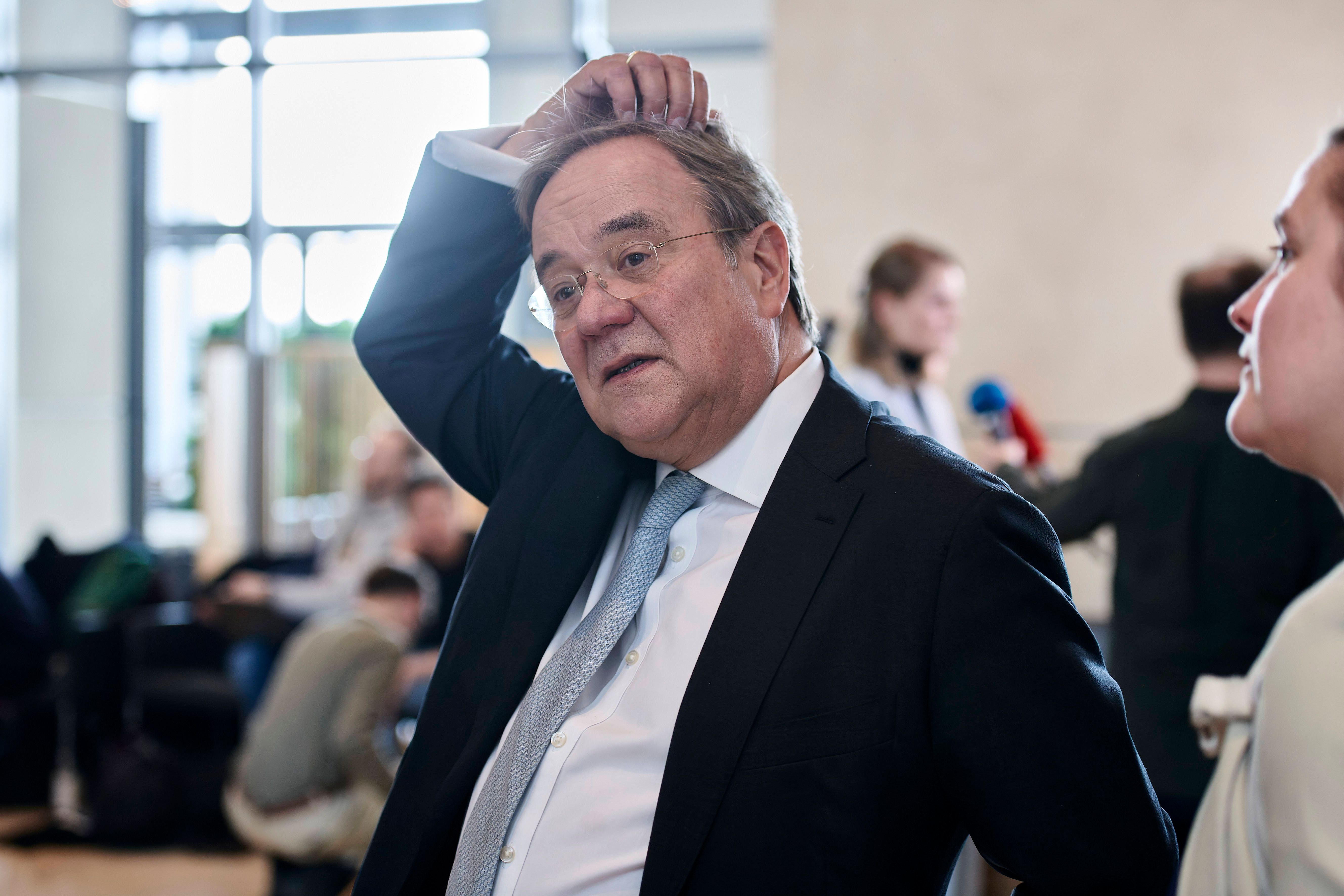 Image - Mit fast „100 Sachen“ durch Aachen – Fahrverbot für Armin Laschet (CDU)