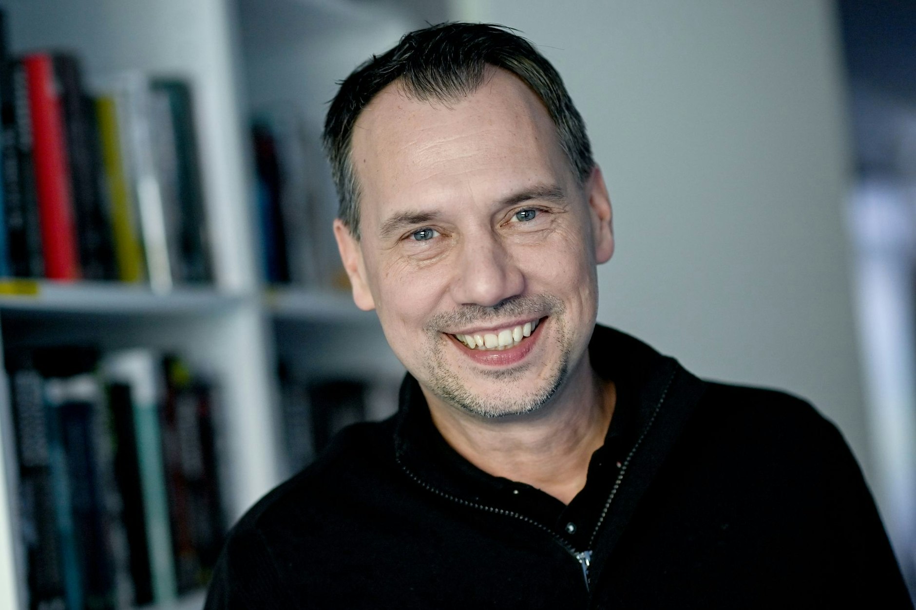 Den Impuls, Geschichten erzählen zu wollen, bekam Sebastian Fitzek in jungen Jahren von Enid Blyton und Michael Ende.