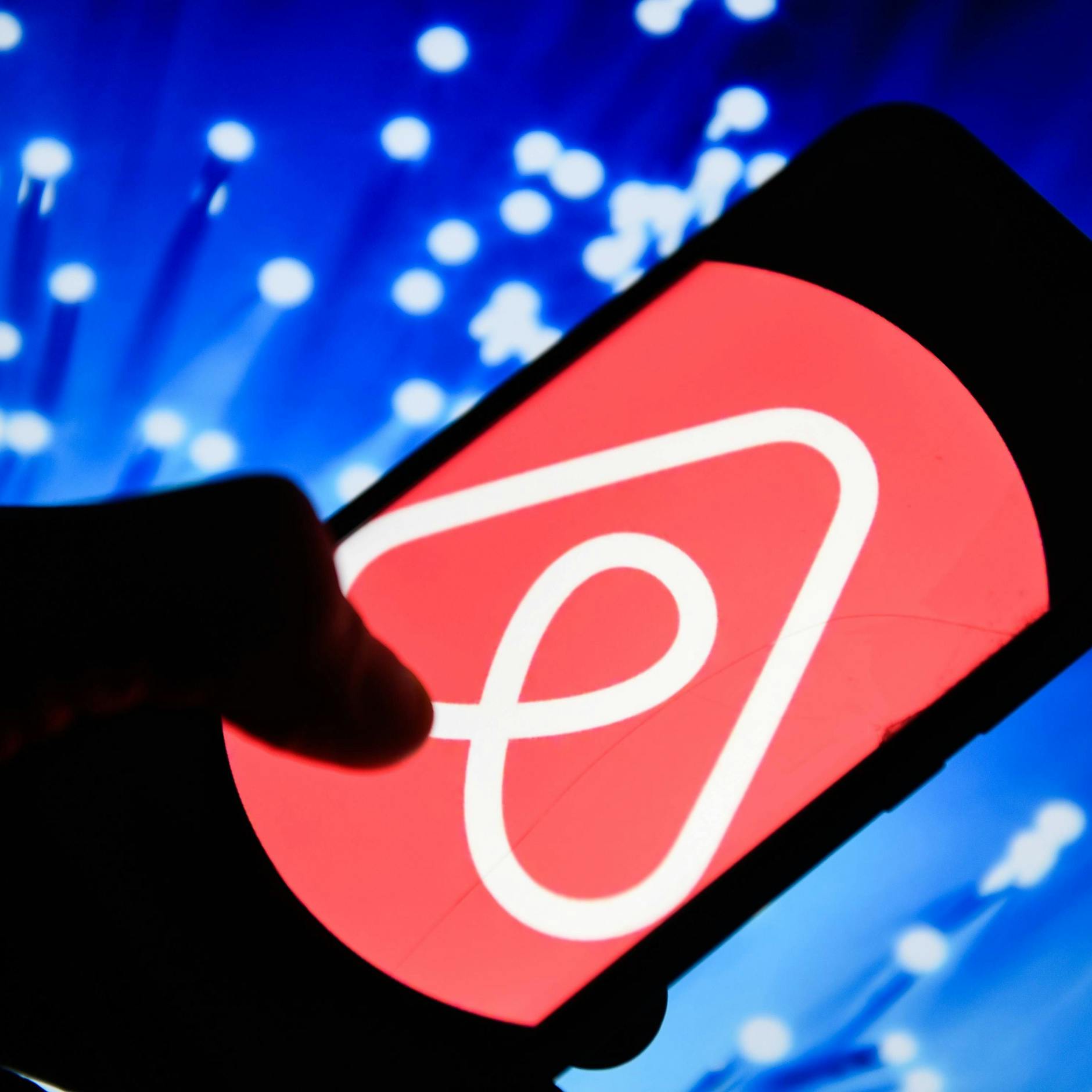 Kriminelle nutzen Online-Wohnungsplattformen für illegale Prostitution