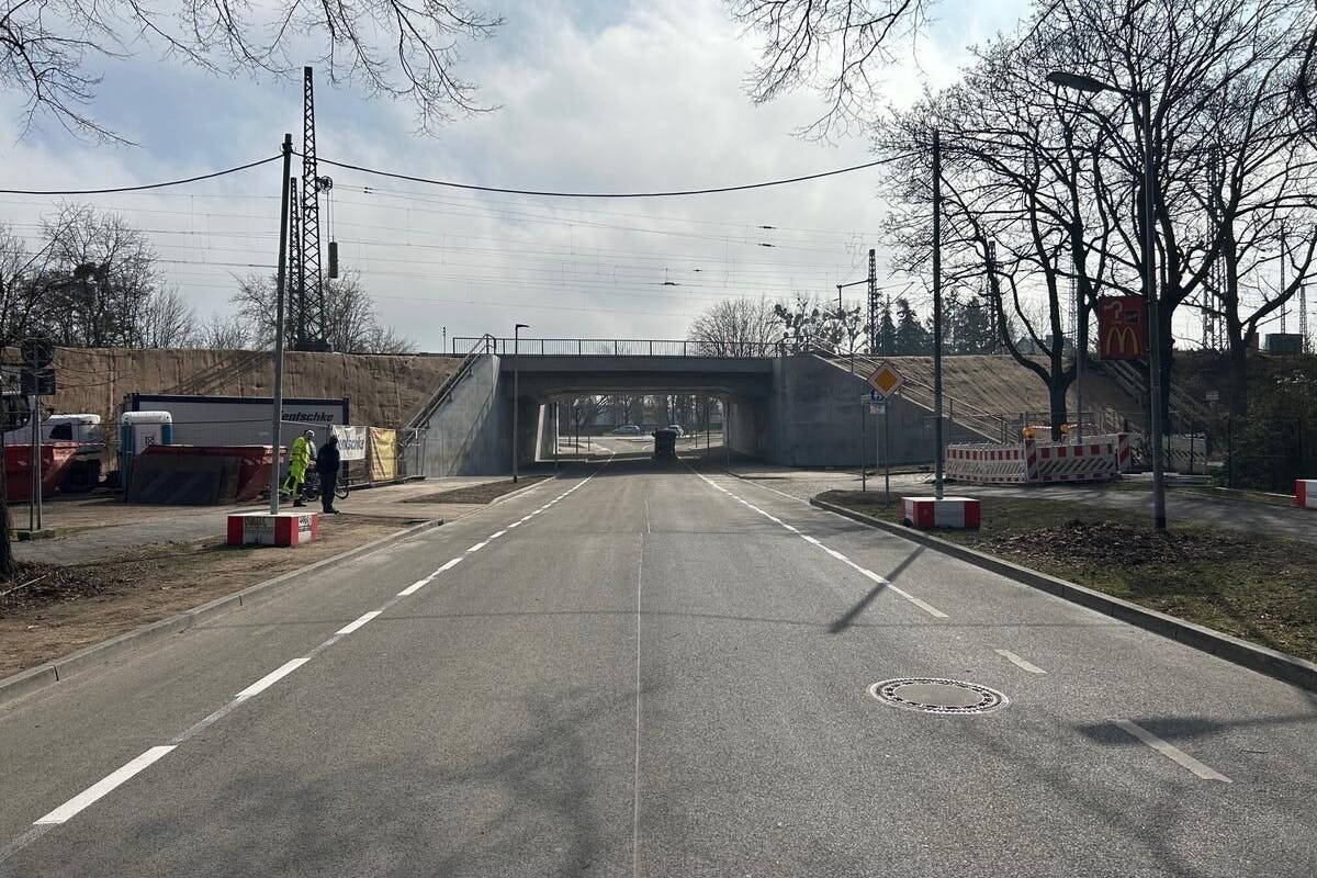 Die Marwitzer Straße in Hennigsdorf ist nach Bauarbeiten wieder befahrbar.