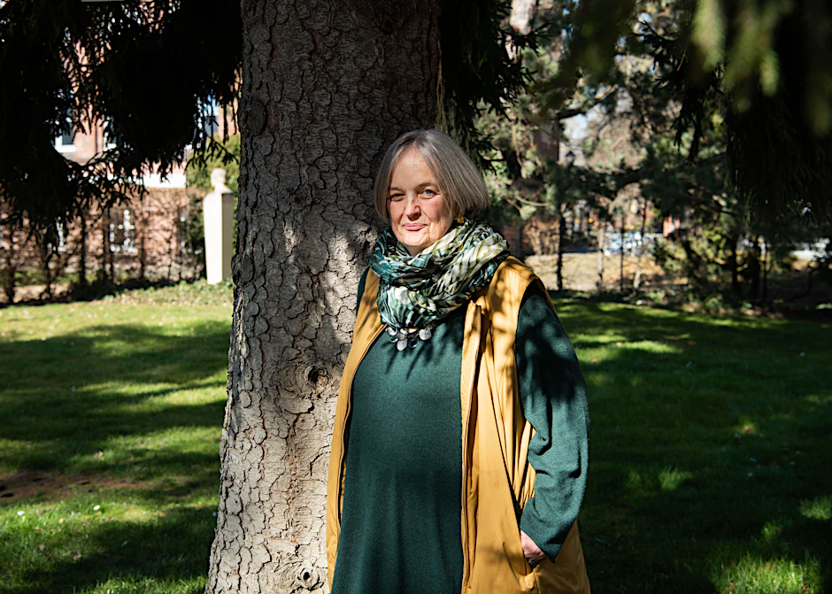 Isabelle Van Groeningen ist Gründerin der Königlichen Gartenakademie. Auf dem Gelände in Dahlem befand sich einst die Königliche Gärtnerlehranstalt, die auf Peter Joseph Lenné zurückgeht.
