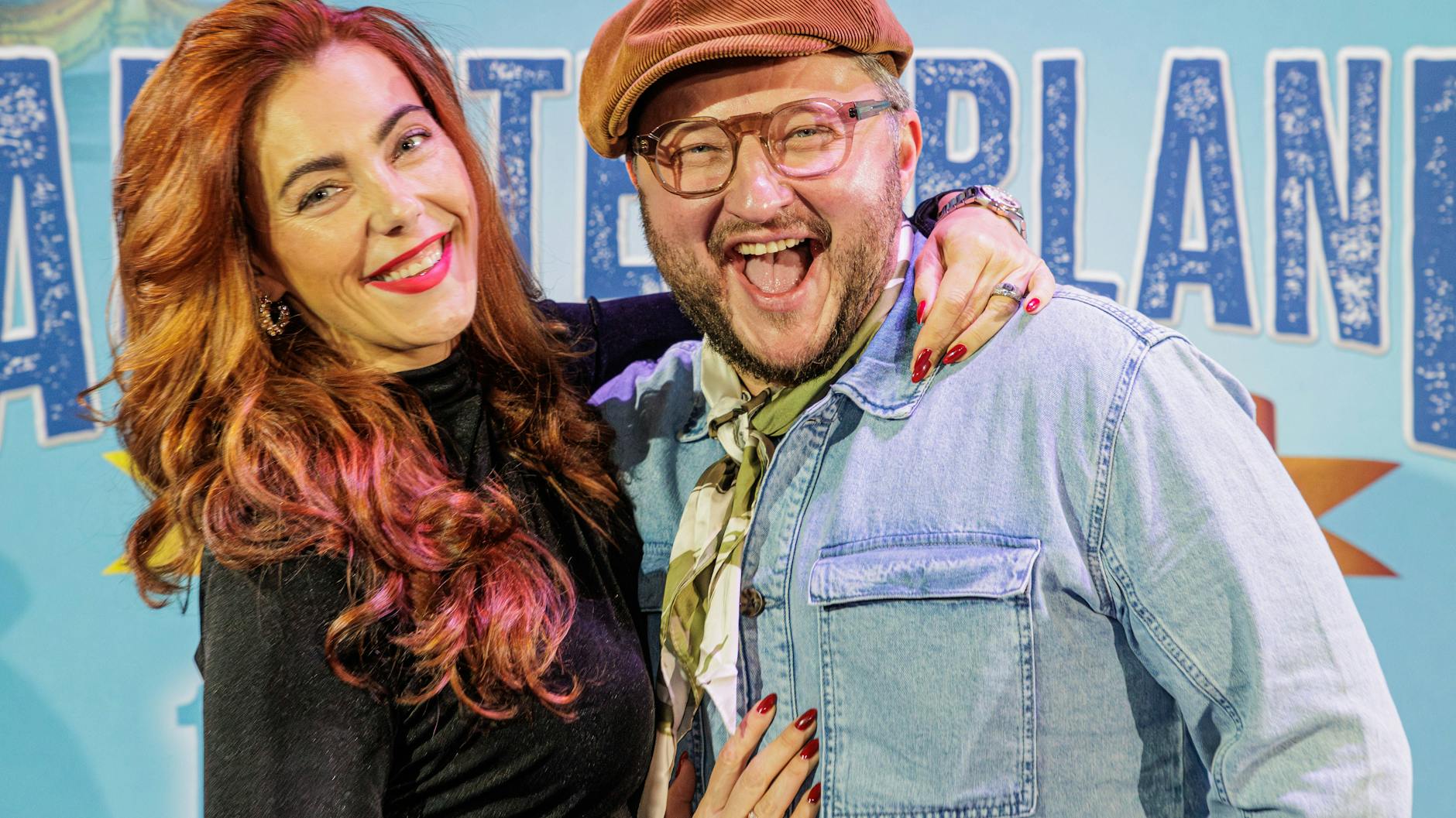 Sebastian Lege mit seiner Ehefrau Joanna bei der Premiere des Musicals „Abenteuerland“. Der „besseresser“ zeigte sich in der Vergangenheit nur selten mit Partnerin.