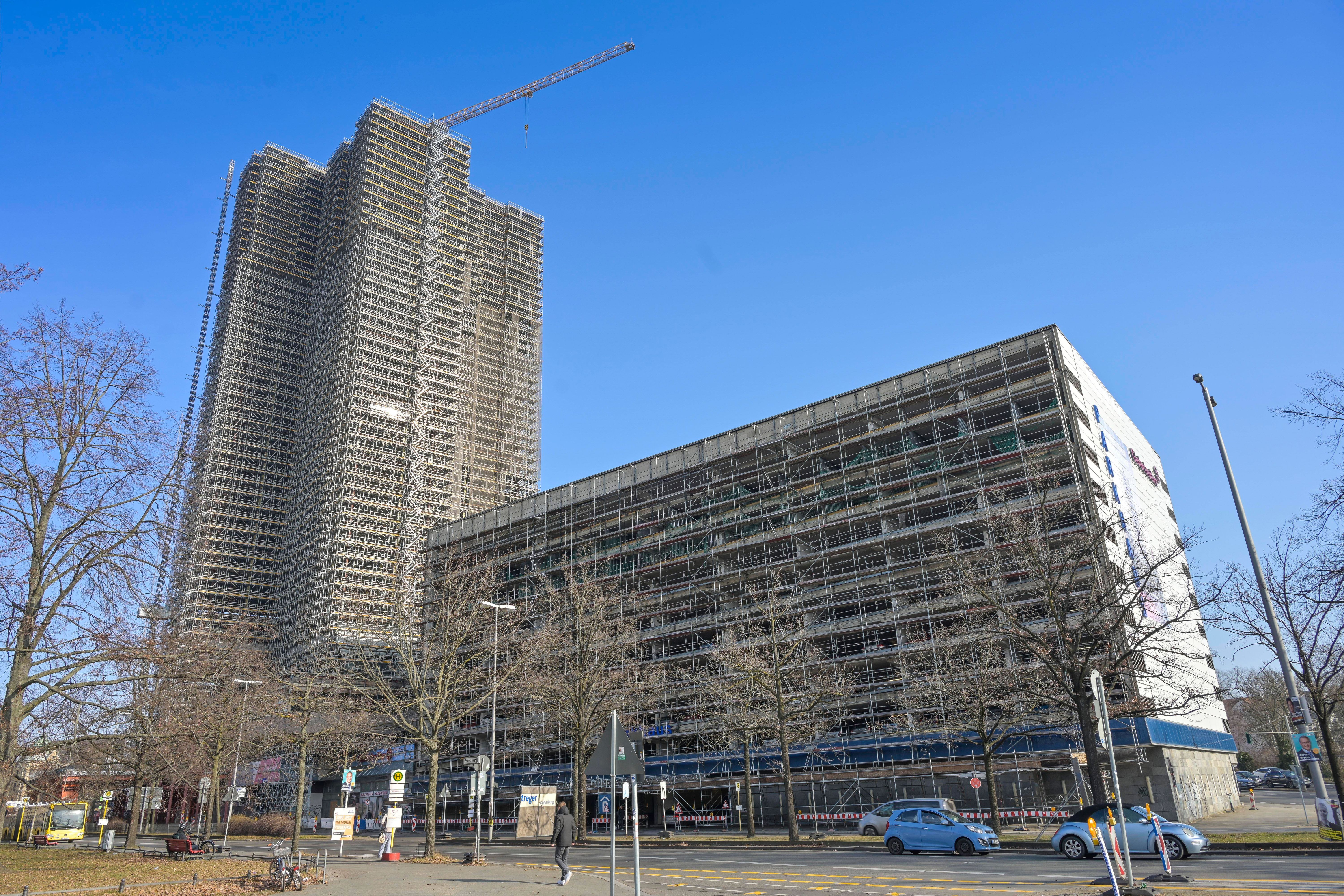 Steglitzer Kreisel: Skandalhochhaus wird zur Obdachlosenunterkunft