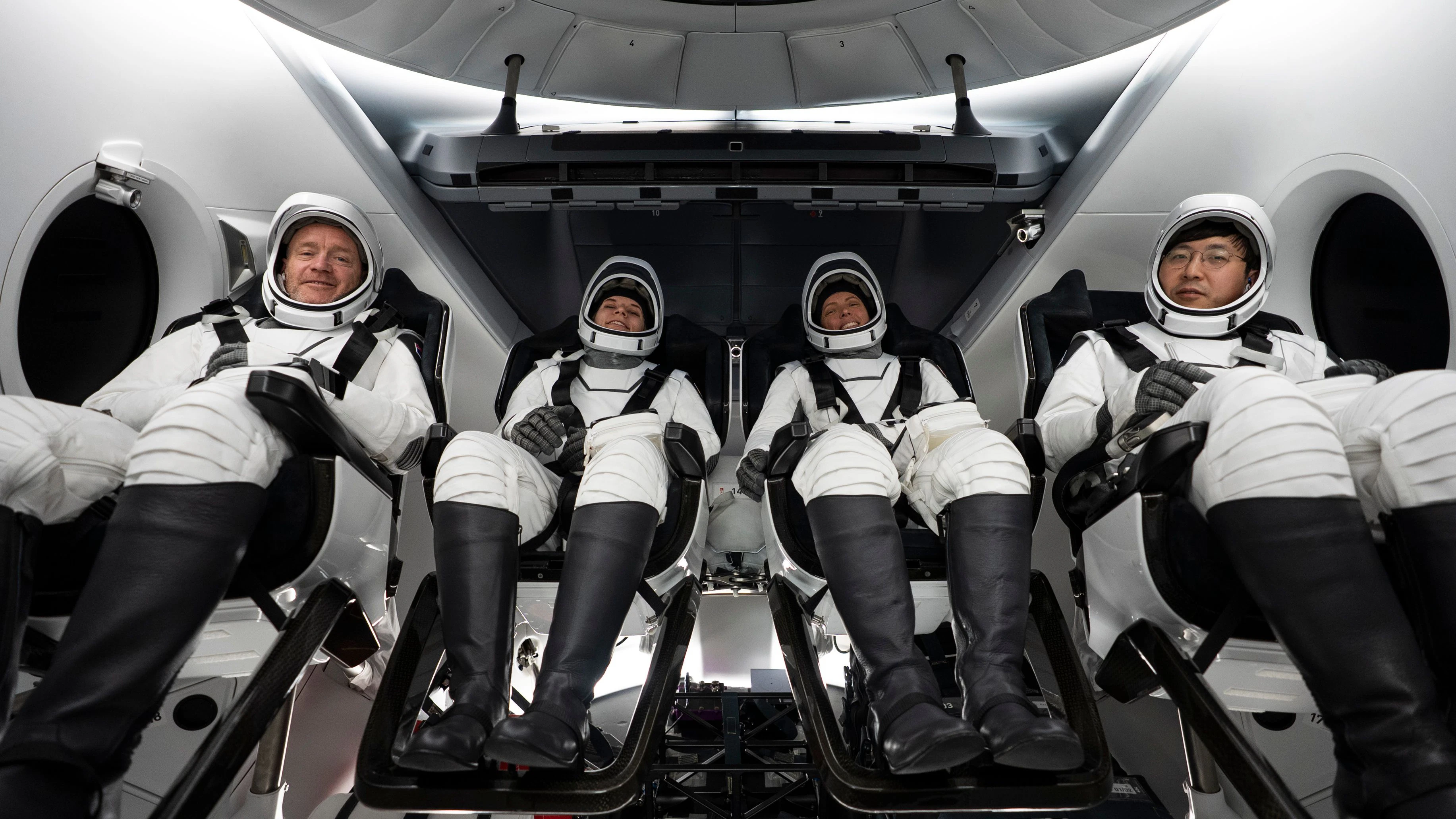 Die Frame2-Crew: Eric Philips, Rabea Rogge, Jannicke Mikkelsen und Chun Wang (v. li.).