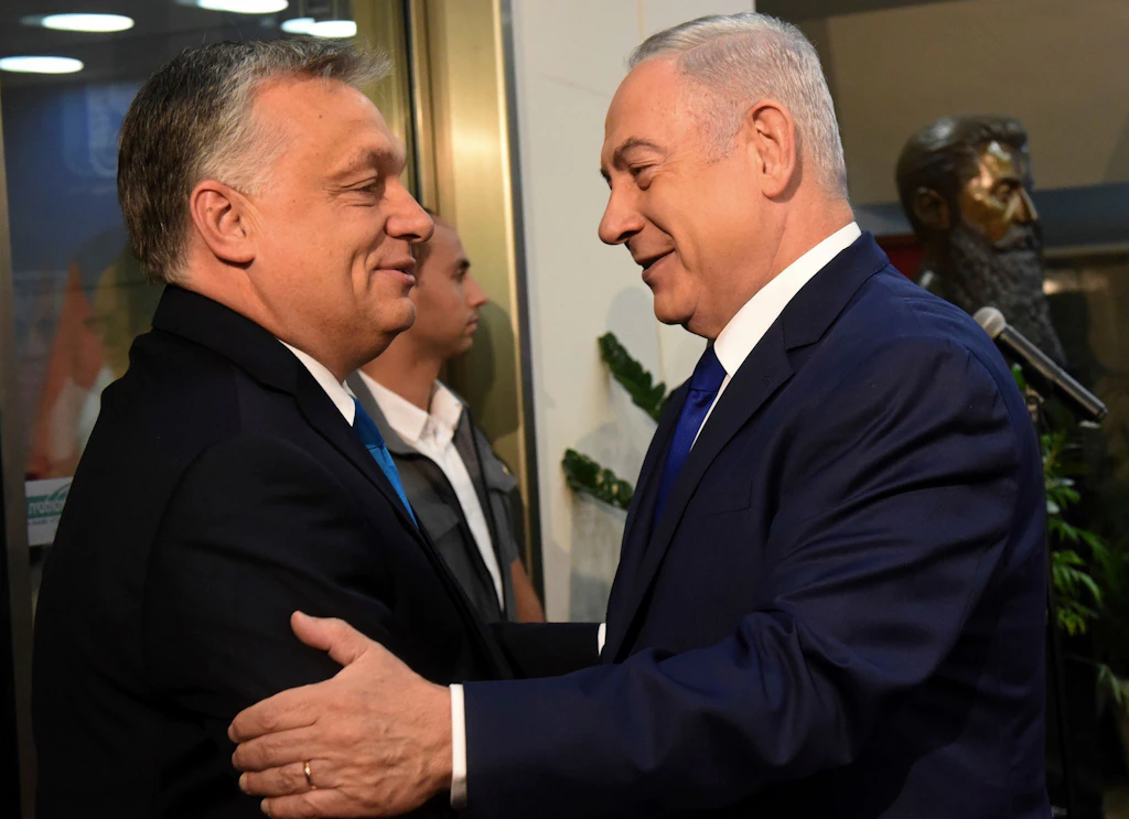 Netanjahu reist trotz Haftbefehls nach Ungarn: Macht sich Orbán der Strafvereitelung schuldig?