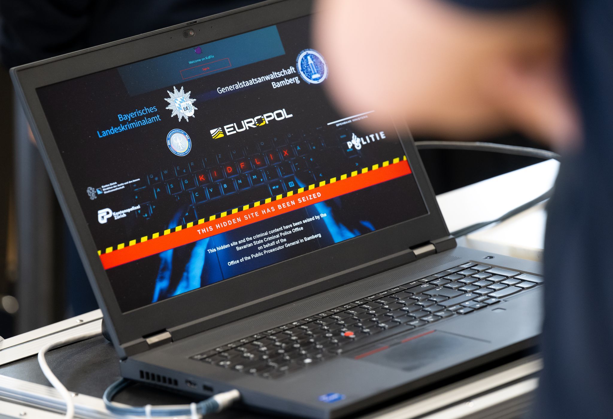 Kinderporno-Seite „Kidflix“: SO funktionierte das perverse Abo-Modell