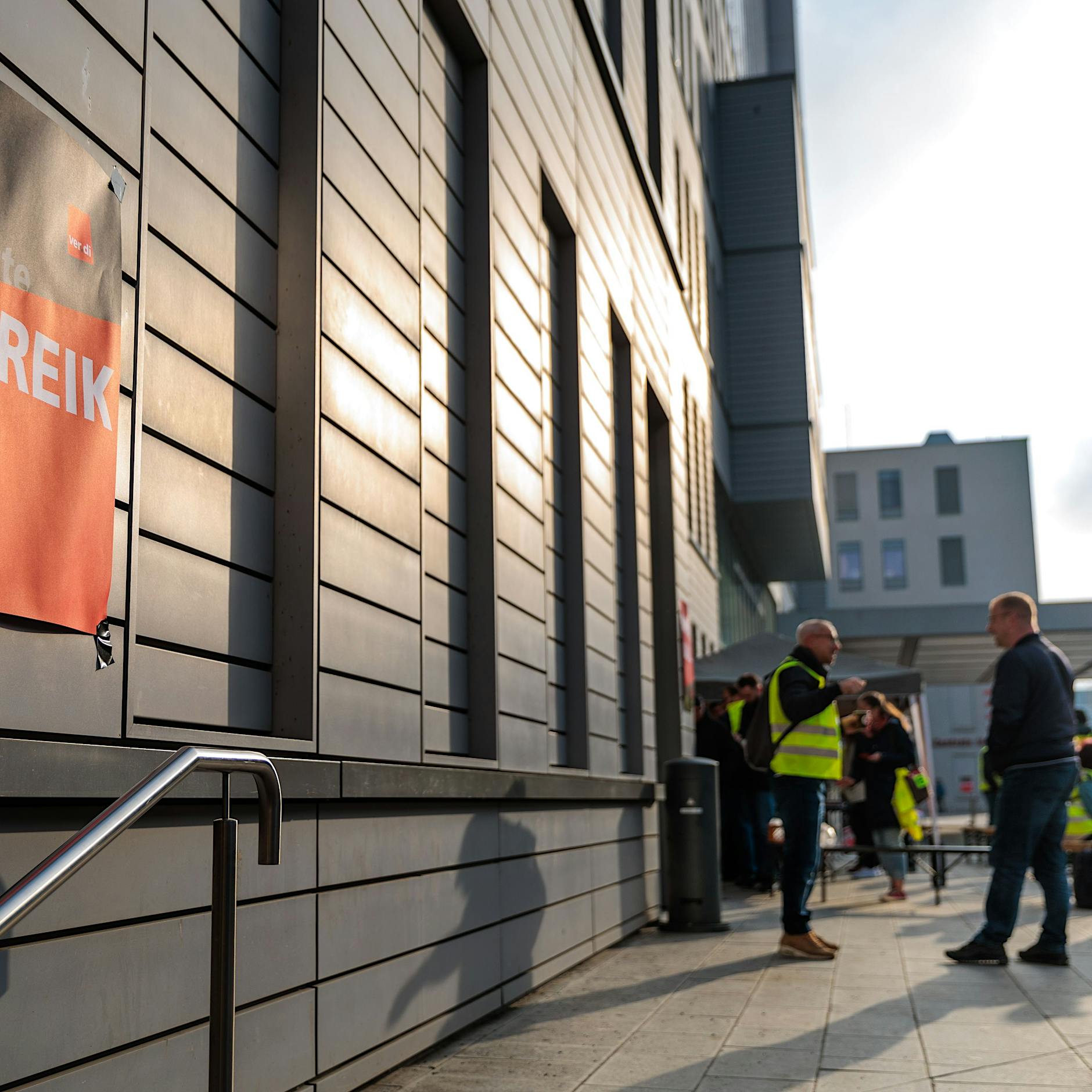 Streik an der Charité: CFM-Beschäftigte wollen durchhalten bis zum Schluss