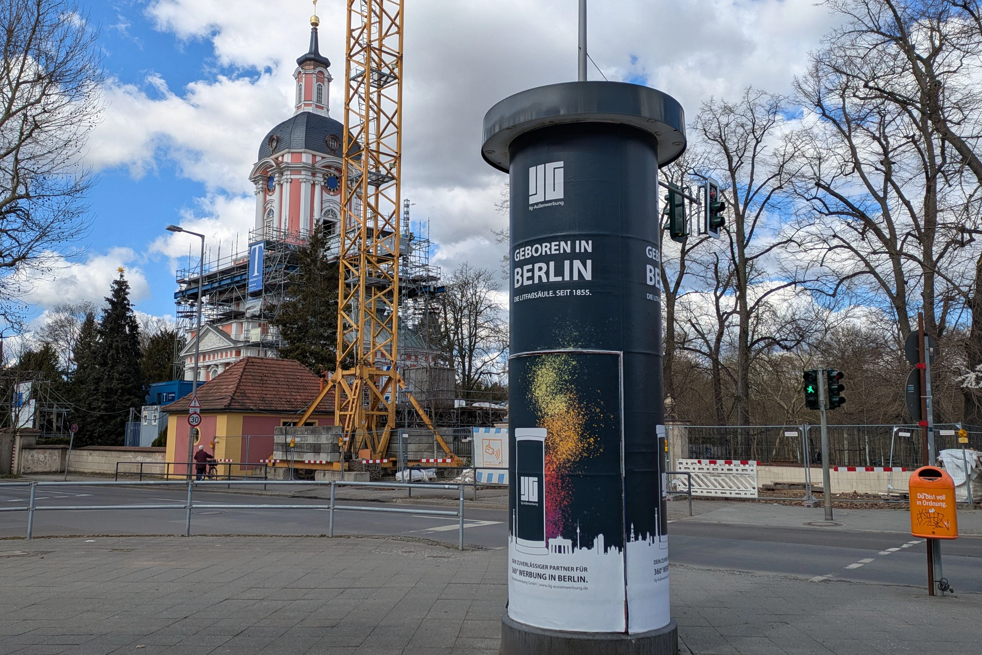 Litfaßsäule in Berlin-Buch