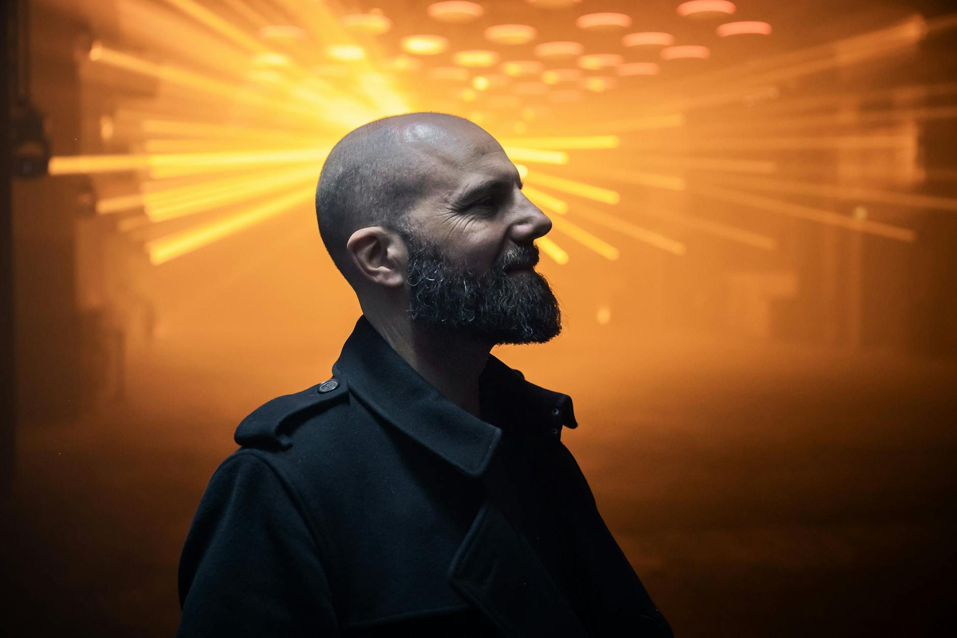 Der Lichtkünstler und Designer Christopher Bauder.