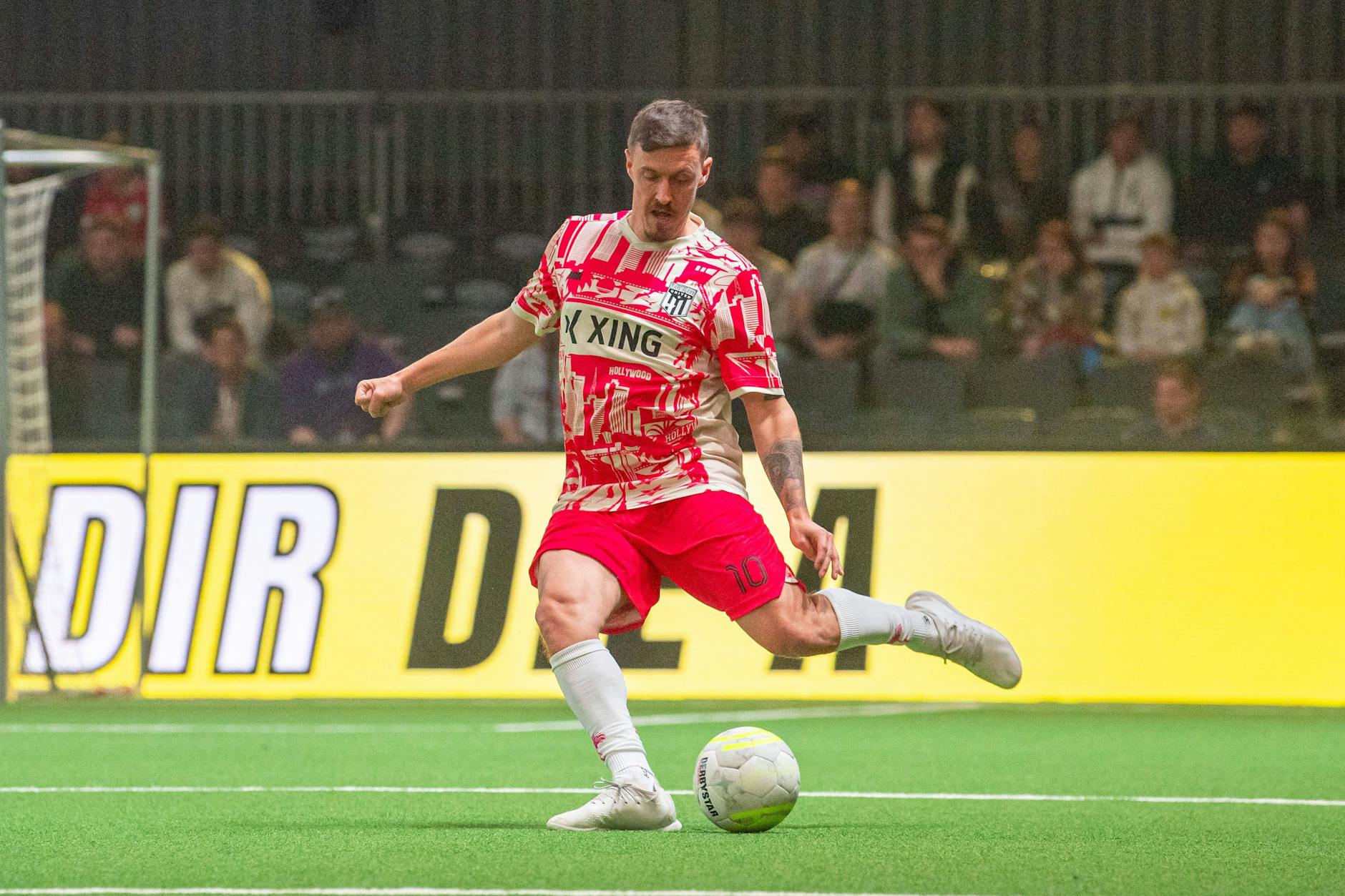 Max Kruse spielte früher für den 1. FC Union Berlin, ist mittlerweile in der Baller League am Ball.