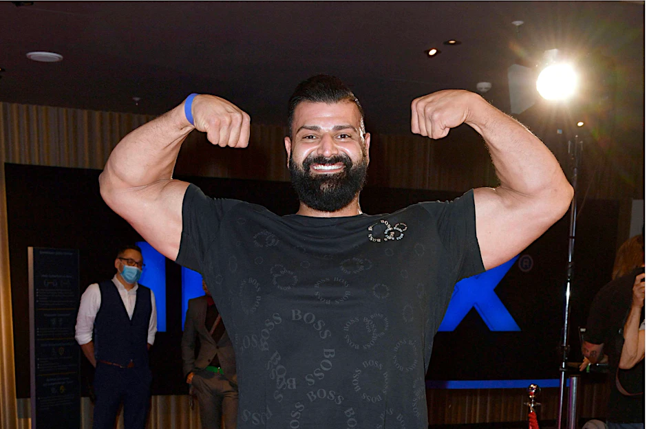 Der bekannte Bodybuilder Vittorio „Vito“ Pirbazari stirbt mit 44 – offenbar im Fitness-Studio.