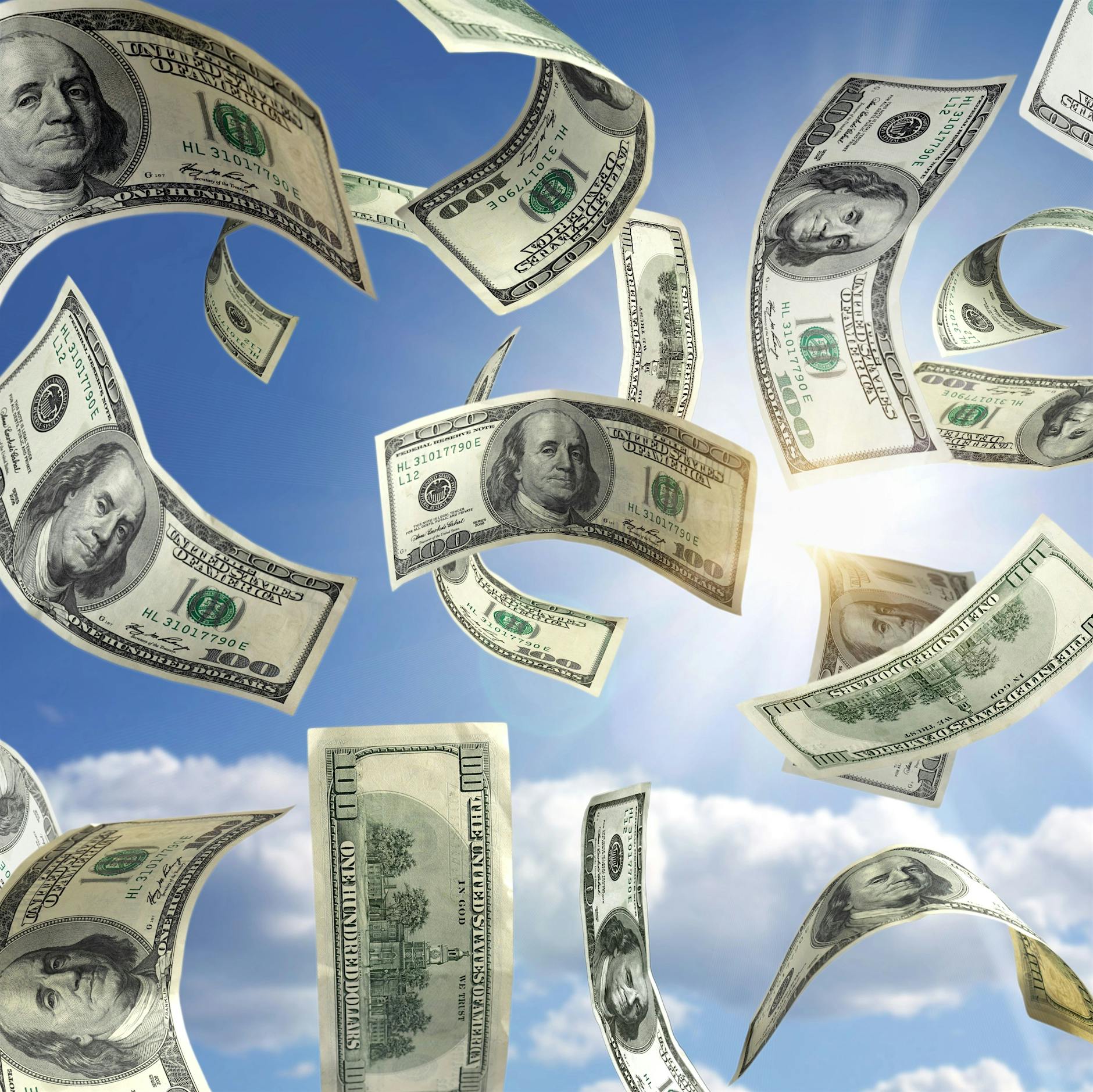 Rentnerin spendet Jacke – mit 2,5 Millionen-Lottogewinnschein drin