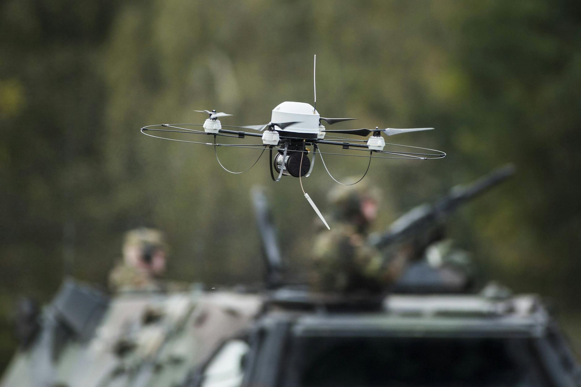 In Deutschland haben rund 70 Hochschulen eine sogenannte Zivilklausel, die Rüstungsforschung ausschließt.