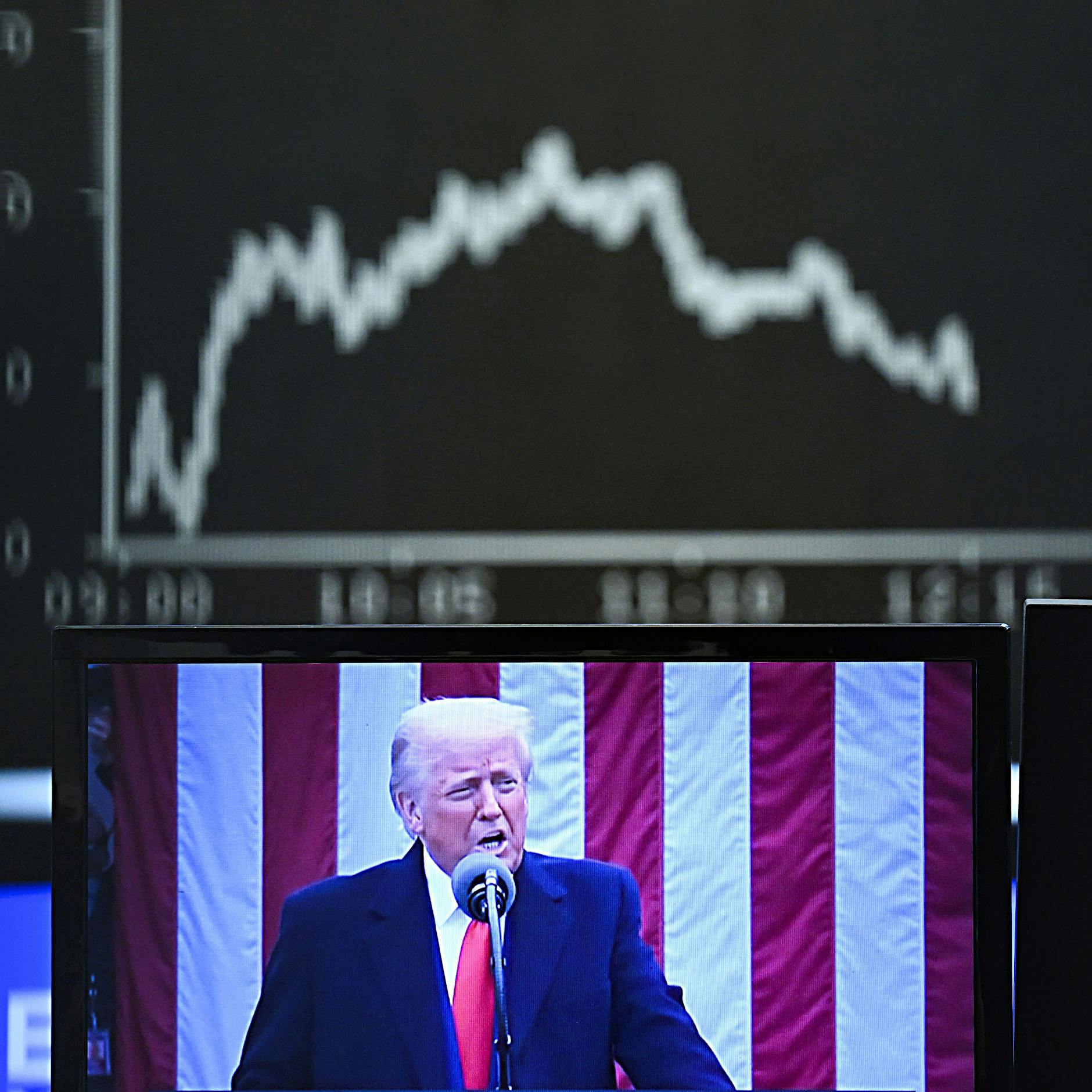 Image - Trump-Zölle: US-Dollar stürzt ab, Börsen hochnervös