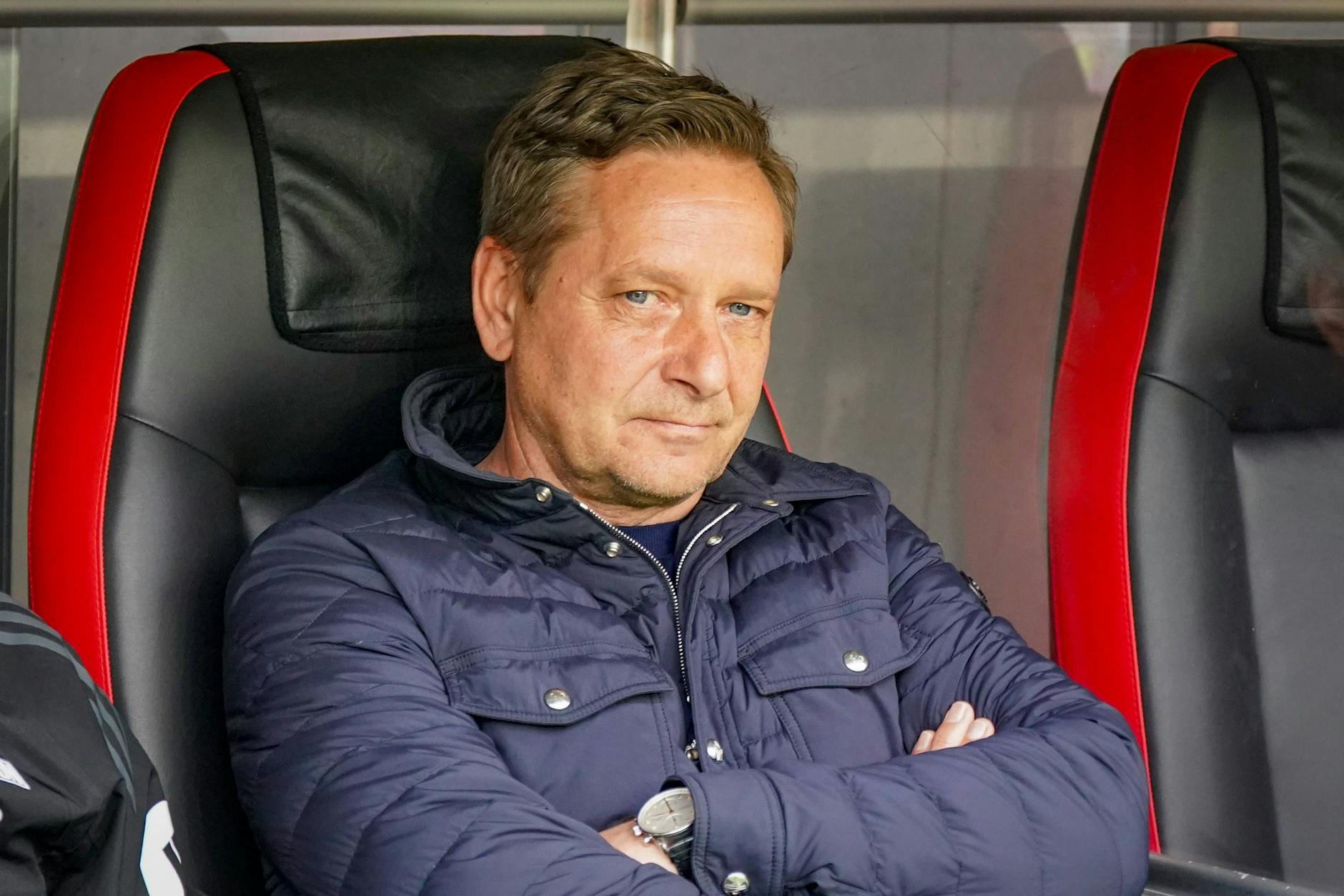 Horst Heldt (55) hat schon viel erlebt im Fußball-Business. Die DFB-Urteile gegen den 1. FC Union lassen den Manager aber fassungslos zurück.
