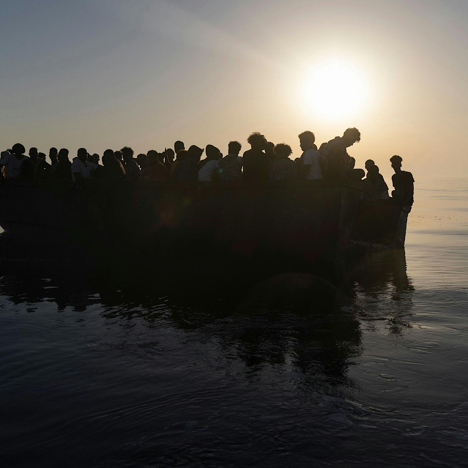 „Feindseliger Migranten-Plan“: Libyen weist zehn NGOs aus – darunter Ärzte ohne Grenzen