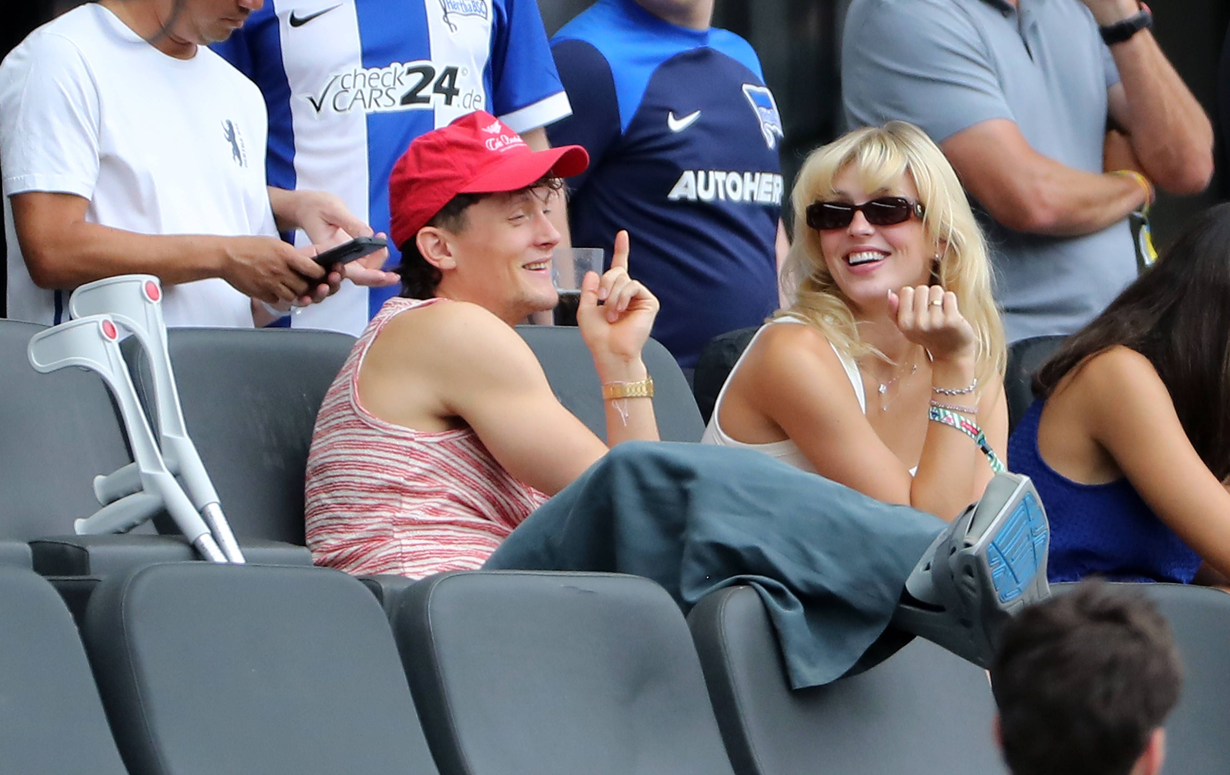 Hertha BSC: Tor-Titan Reese mit Kuss und Liebeserklärung für seine Jojo