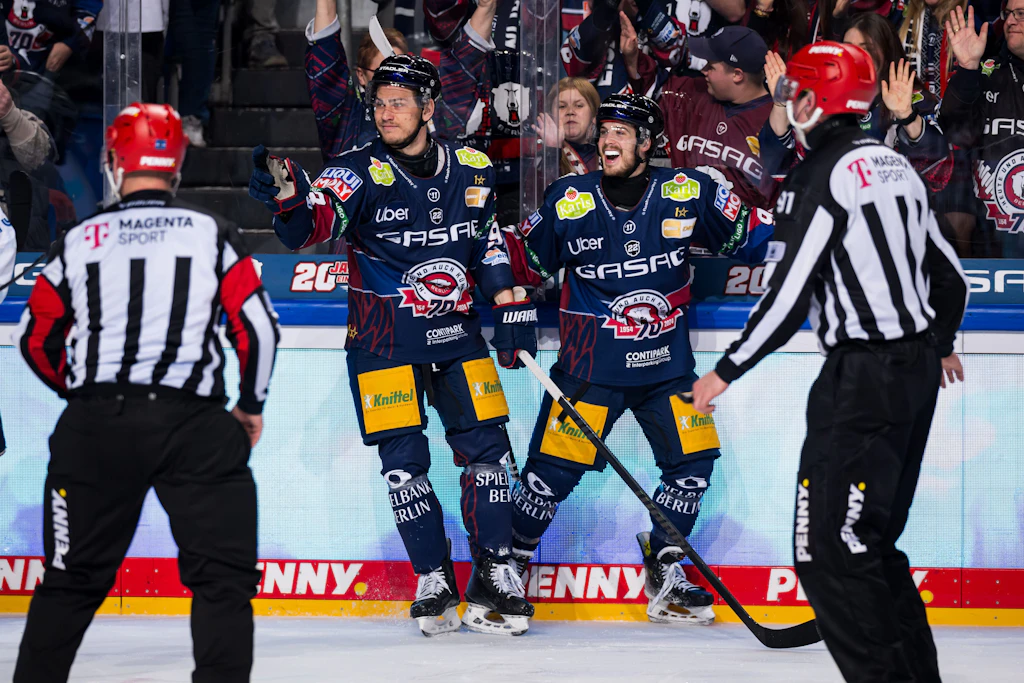 5:1! Eisbären Berlin fehlt nur noch ein Sieg zum Einzug ins Finale
