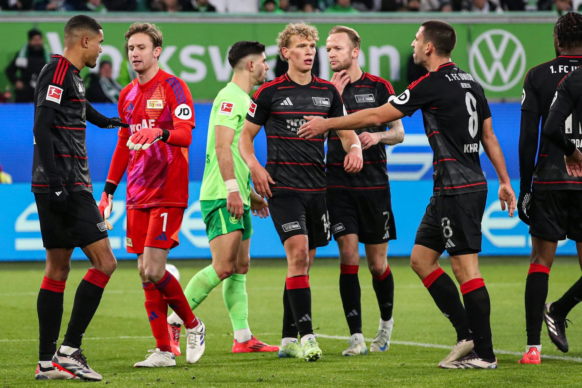 Im Hinspiel mussten sich der 1. FC Union mit 0:1 geschlagen geben. Jetzt brennen die Eisernen gegen Wolfsburg auf eine Revanche.