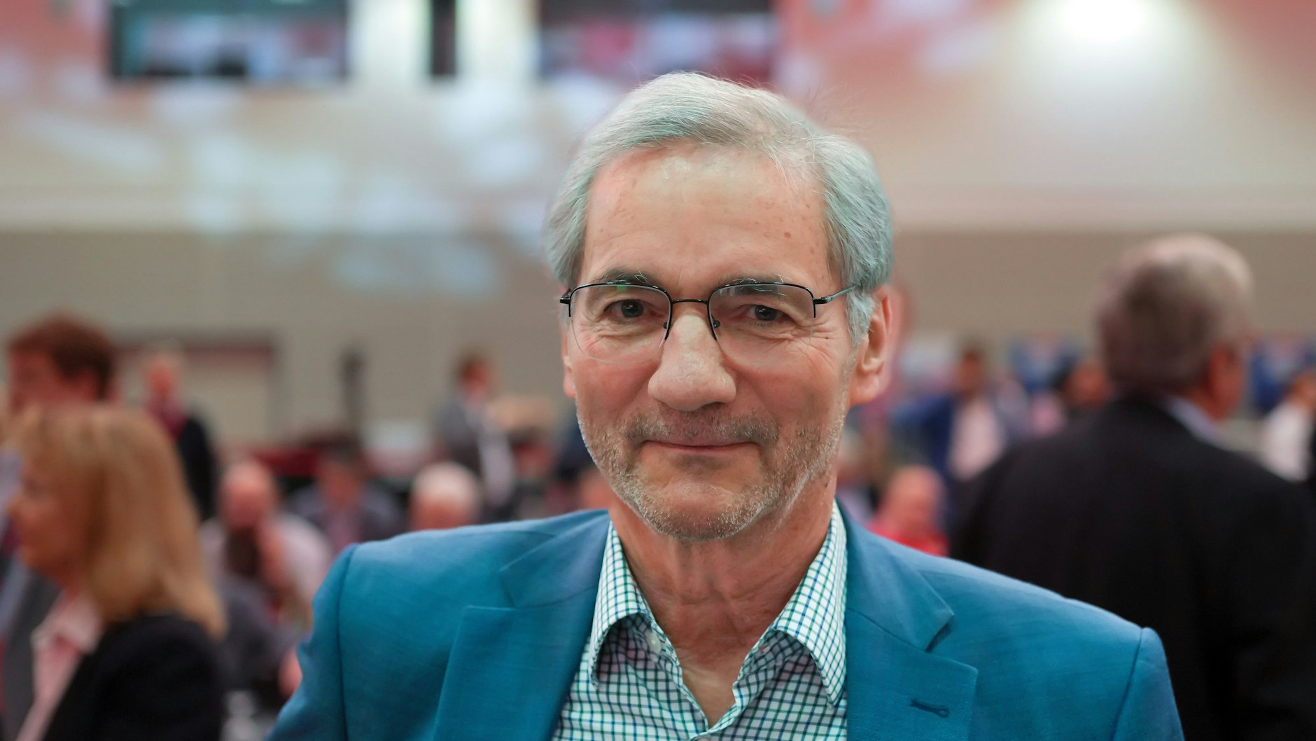Schlichter Matthias Platzeck vertrat die BVG-Seite.
