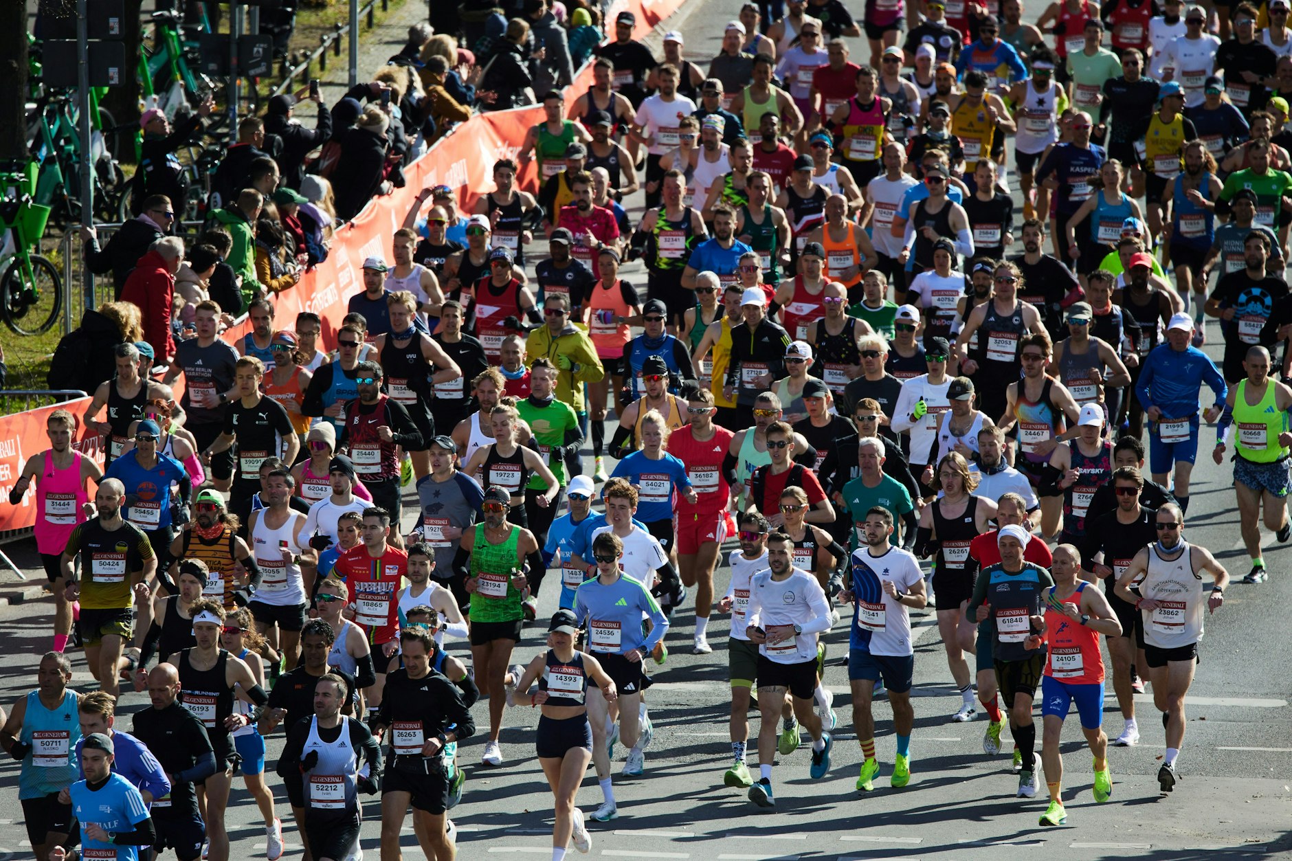 Am Berliner Halbmarathon nahmen am Sonntag 40.000 Menschen teil.
