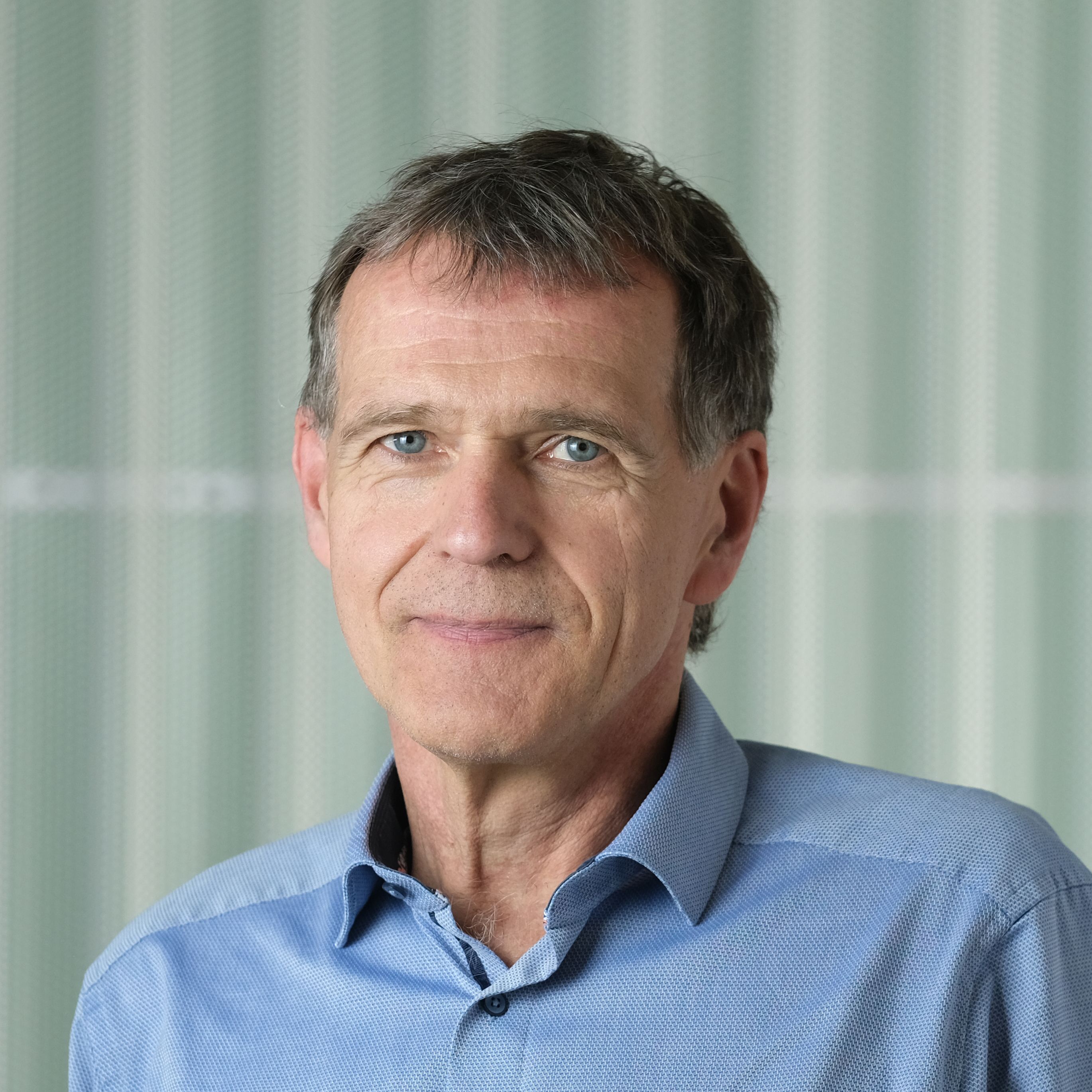 Author - Elmar Schütze