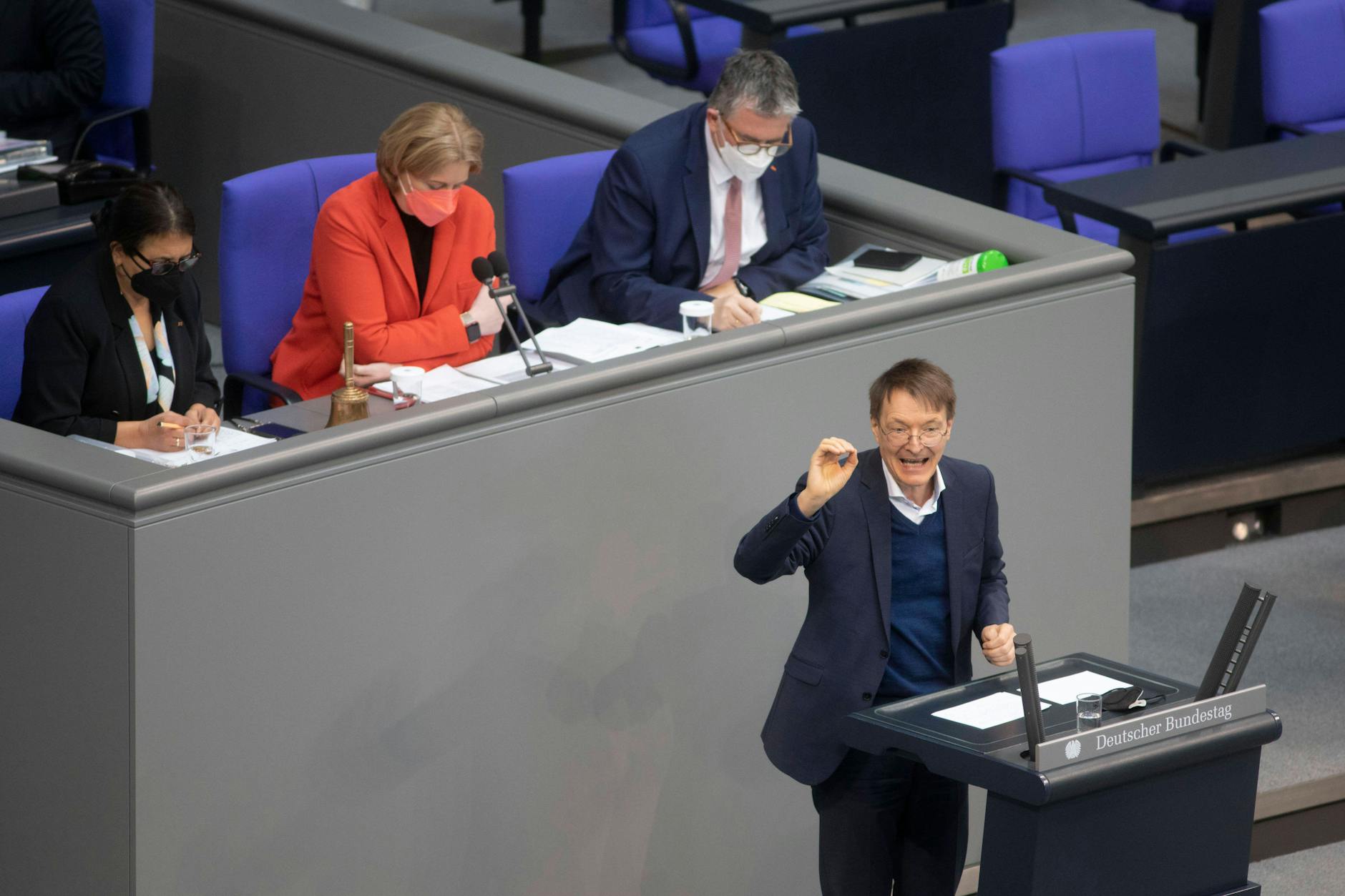 Karl Lauterbach im Bundestag am 7. April 2022