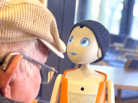 Köpenick: Erster sozialer Roboter in Berlin-Brandenburg im Einsatz – das kann „Willi“