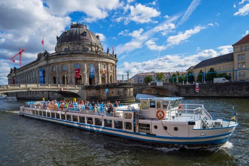 Berlin Schifffahrt Spree | Touren Fahrplan 2025