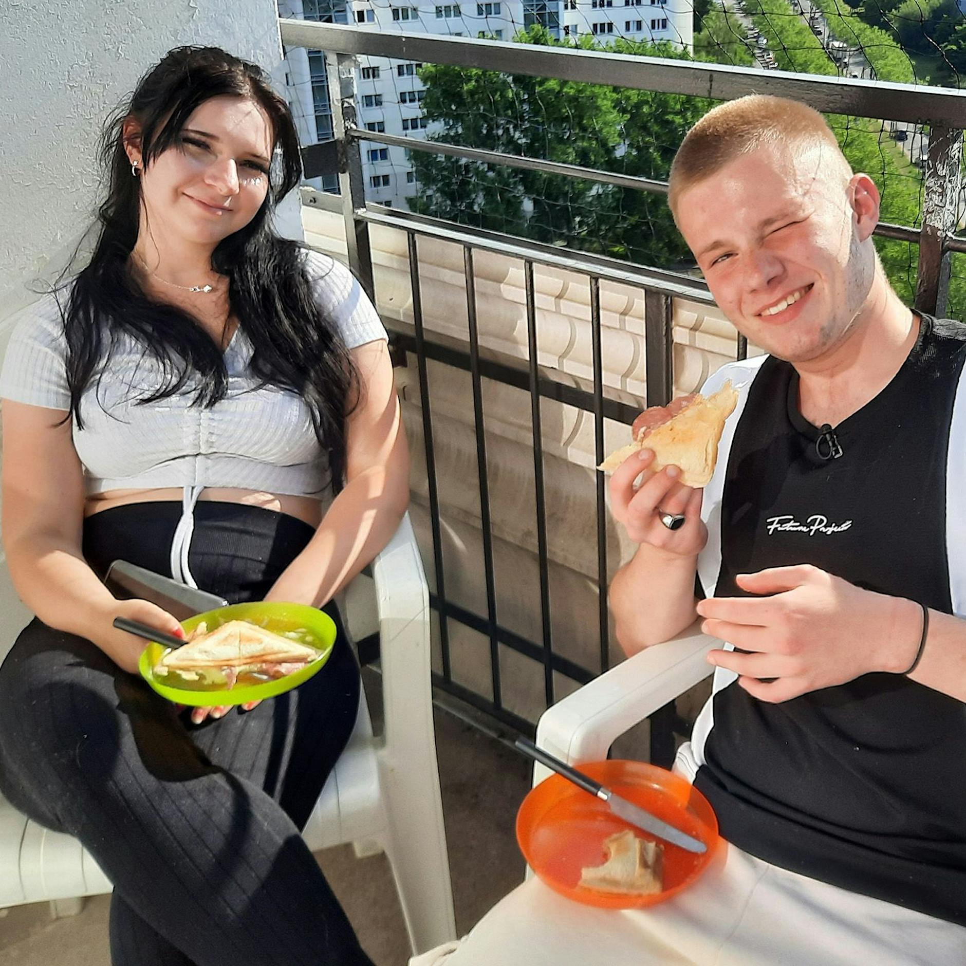 „Armes Deutschland“: Auszeit für Angelina (18) und Steven (18) – dank Bürgergeld!