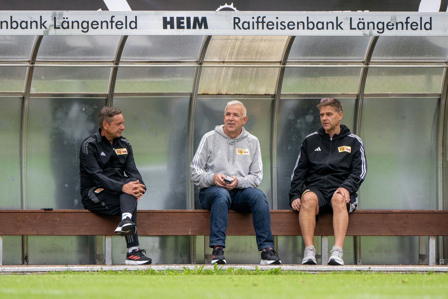 Im Sommer teilte sich Horst Heldt (55, l.) den Posten des Geschäftsführers noch mit Oliver Ruhnert (53, r.). Jetzt ist Heldt nach Präsident Dirk Zingler (60) der starke Mann beim 1. FC Union.