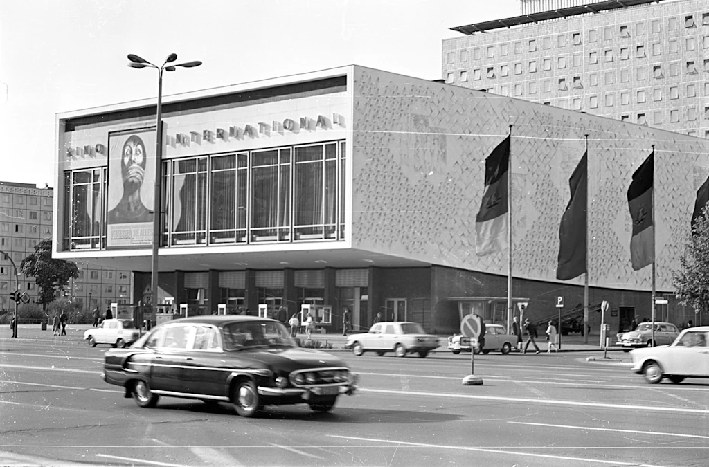 DDR-Staub und Sternenglanz: Filmreife Einblicke ins Kino International