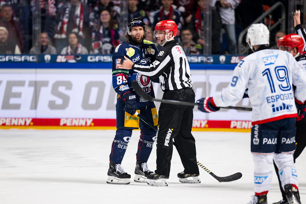 Sperre-Schock! DEL verhängt Hammer-Strafe gegen Eisbär Zach Boychuk