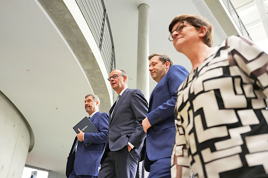 Markus Söder (l-r), Friedrich Merz, Lars Klingbeil, und Saskia Esken stellen am Mittwoch den Koalitionsvertrag vor.