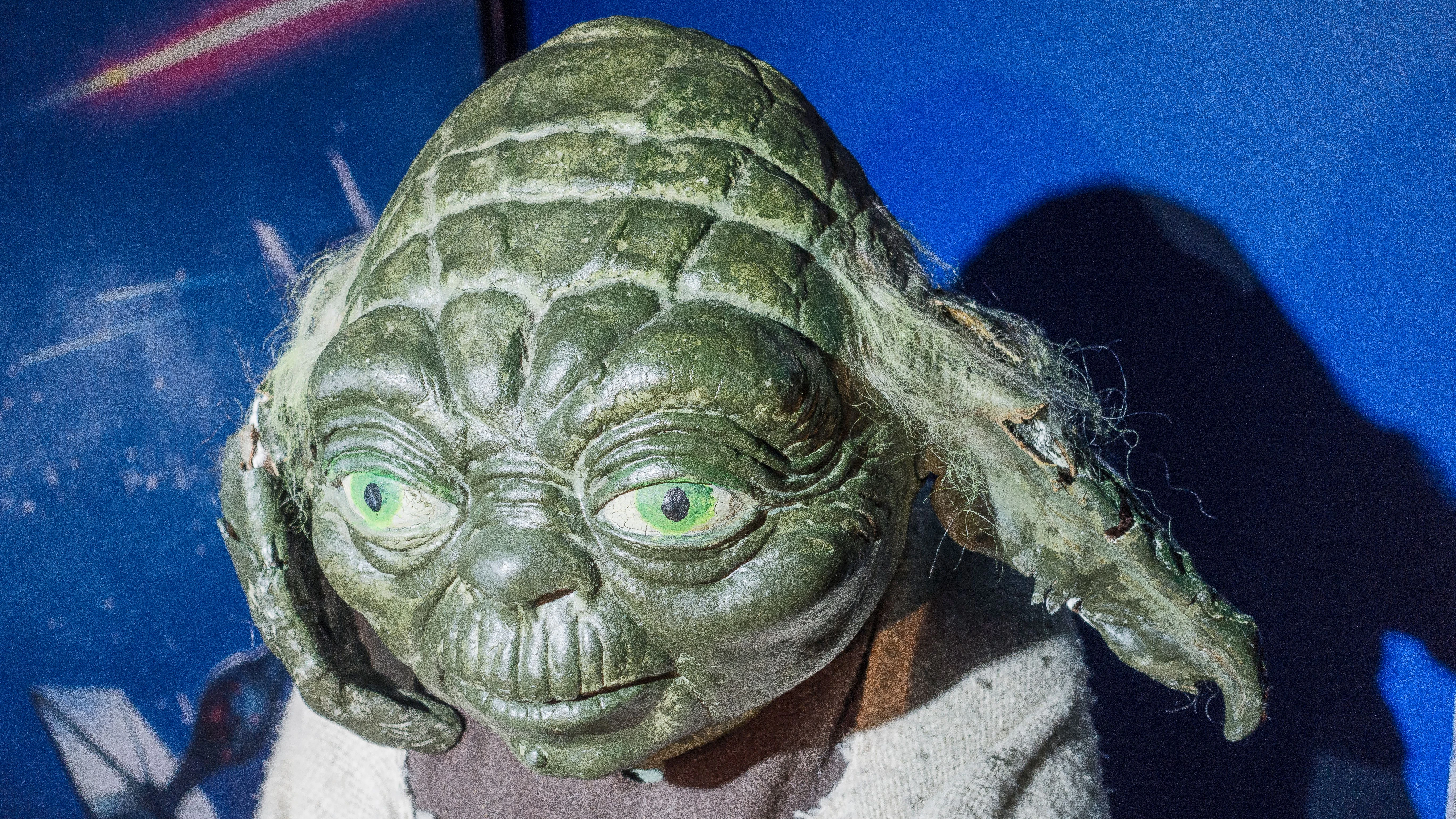 Yoda aus Star Wars steht ebenfalls im Wachsmuseum in Krakau ... und ist offenbar schon um Jahre gealtert.