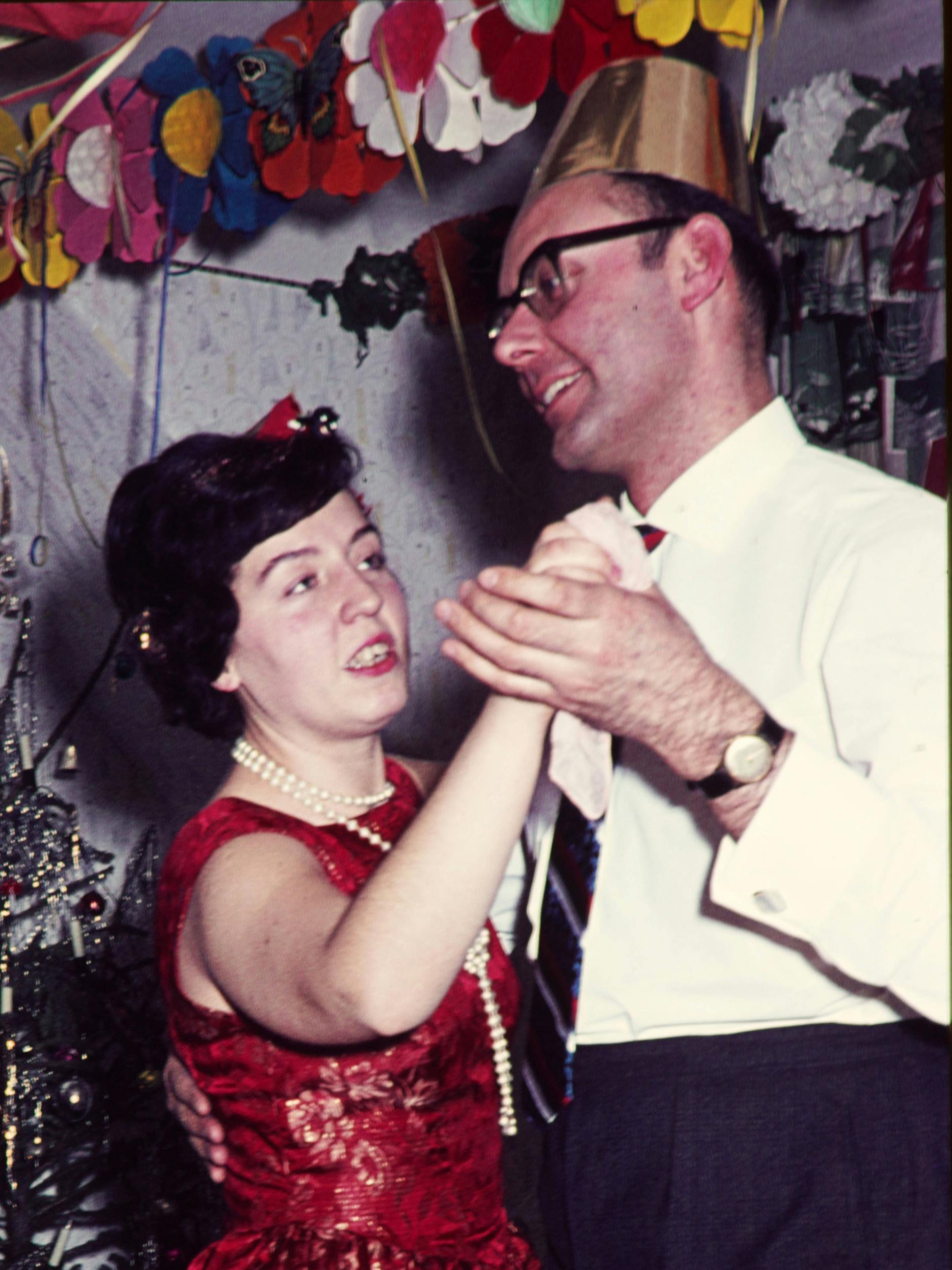 Feiern konnte man in der DDR. Einige der Begriffe, die wir in unserem Quiz für Sie haben, haben auch etwas mit Partys im Octen zu tun. Kommen Sie drauf?
