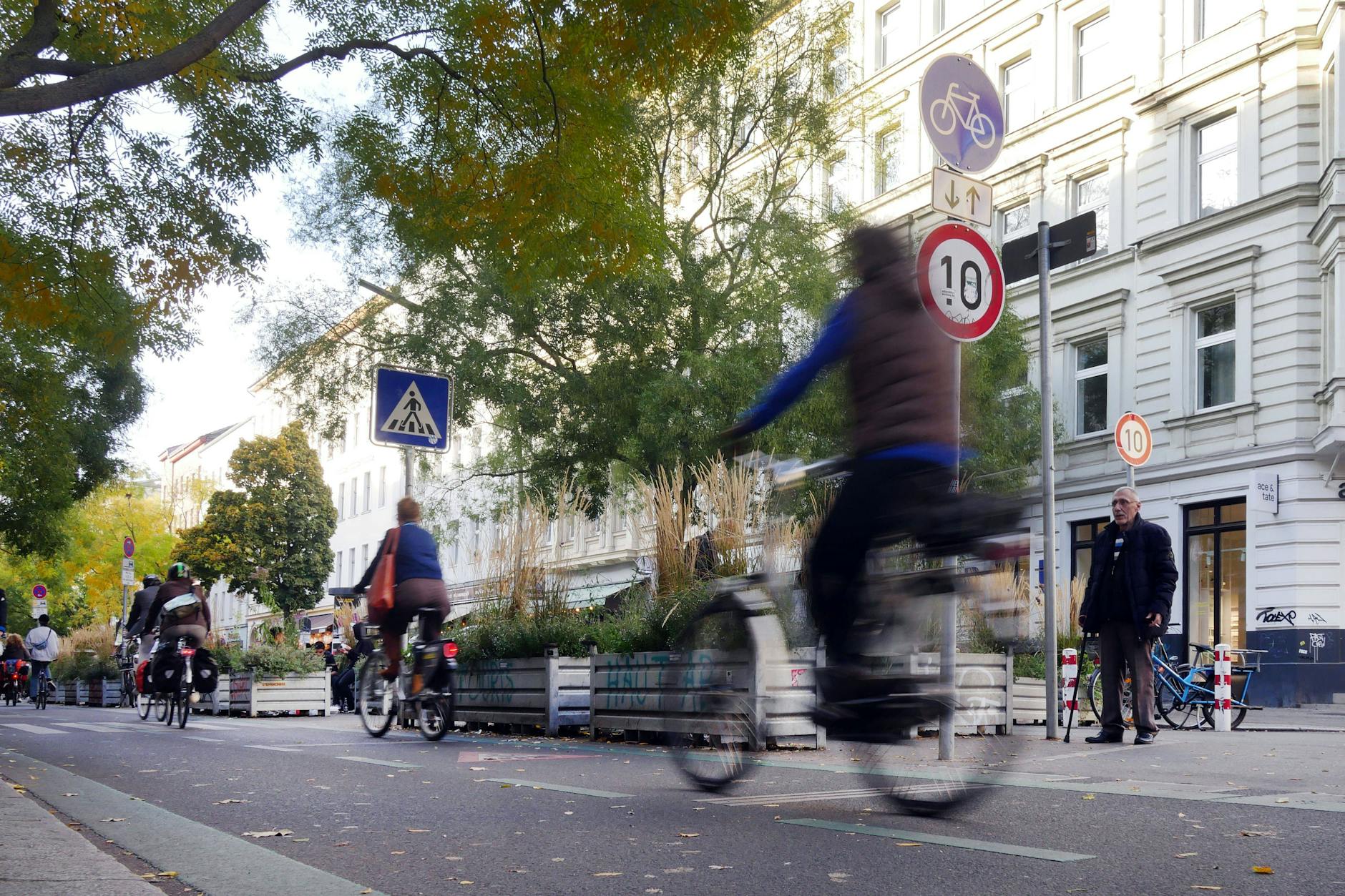 Eine Fahrradstraße in Kreuzberg: Auch in Neukölln entsteht an der Ilsestraße eine neue Fahrradstraße für den Radverkehr.