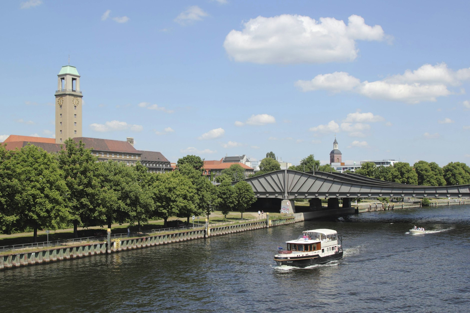 In einem Spandauer Park soll die Sicherheit erhöht werden.