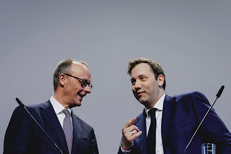 Friedrich Merz (CDU) und Lars Klingbeil (SPD) im Rahmen einer gemeinsamen Pressekonferenz.