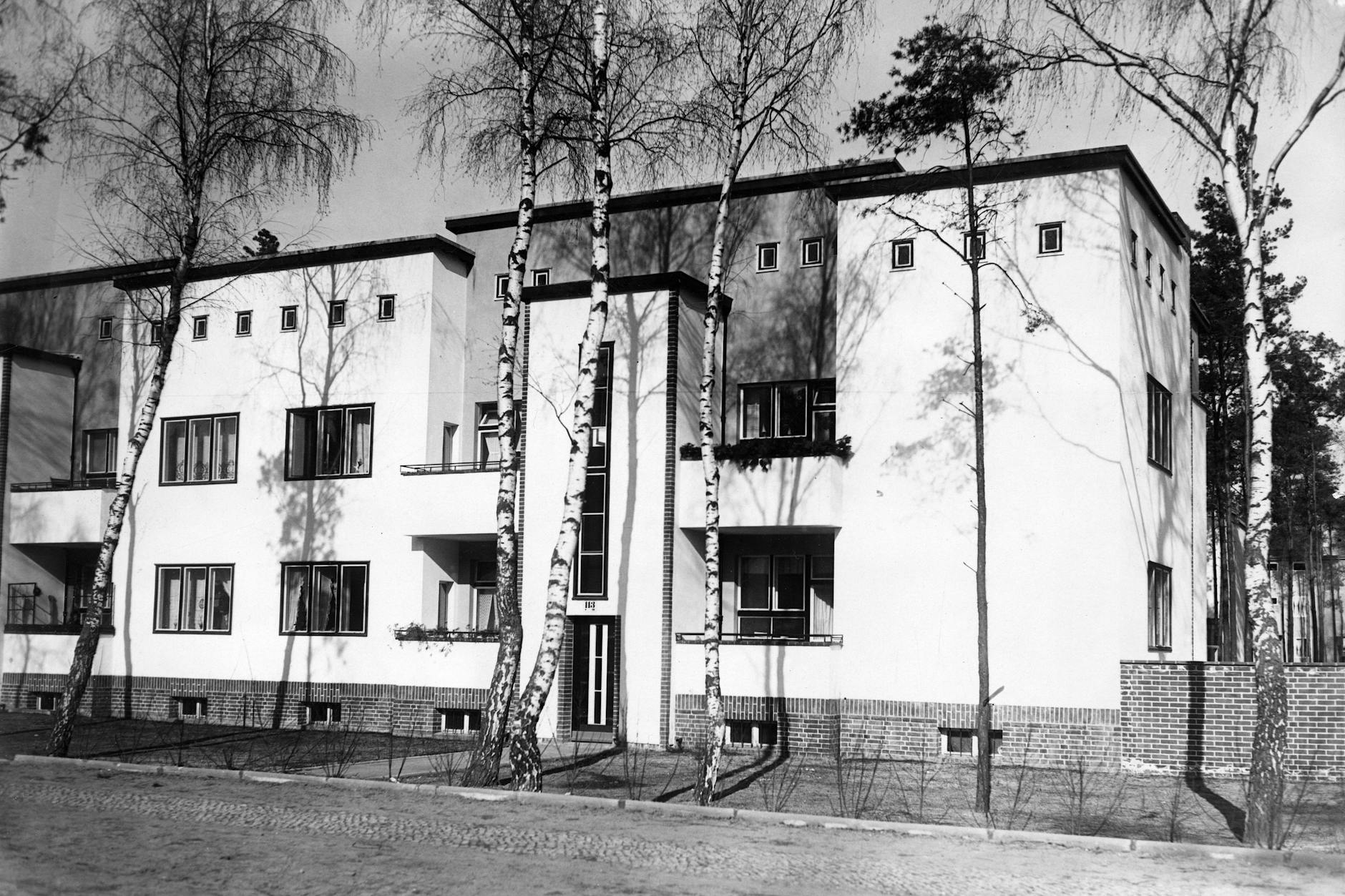 Neubauten von Bruno Taut in Zehlendorf, gebaut 1926–32