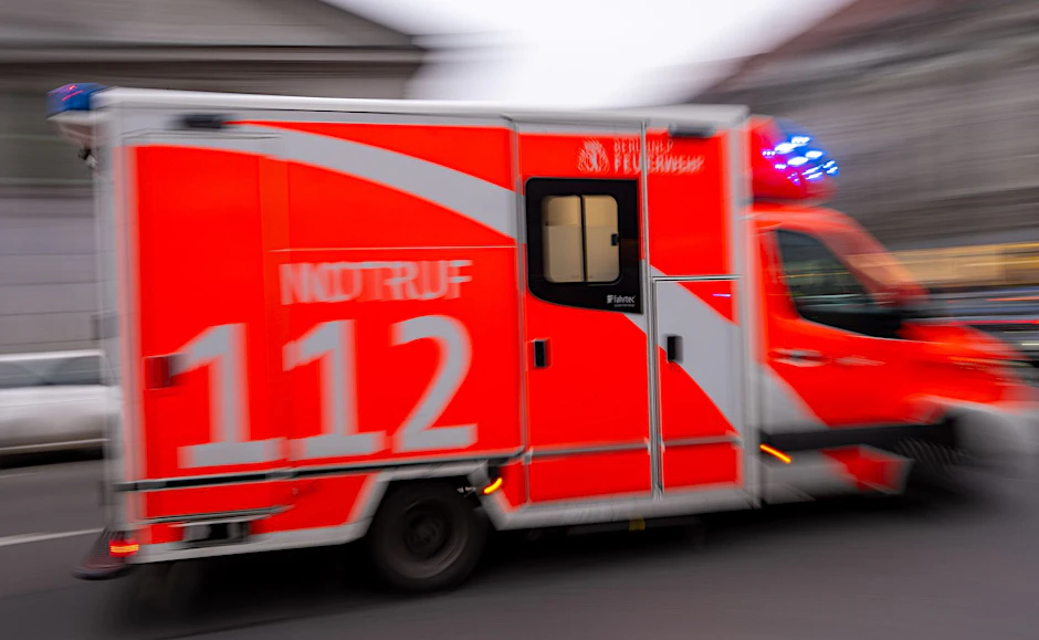 Das Kind kam mit schweren Armverletzungen ins Krankenhaus.