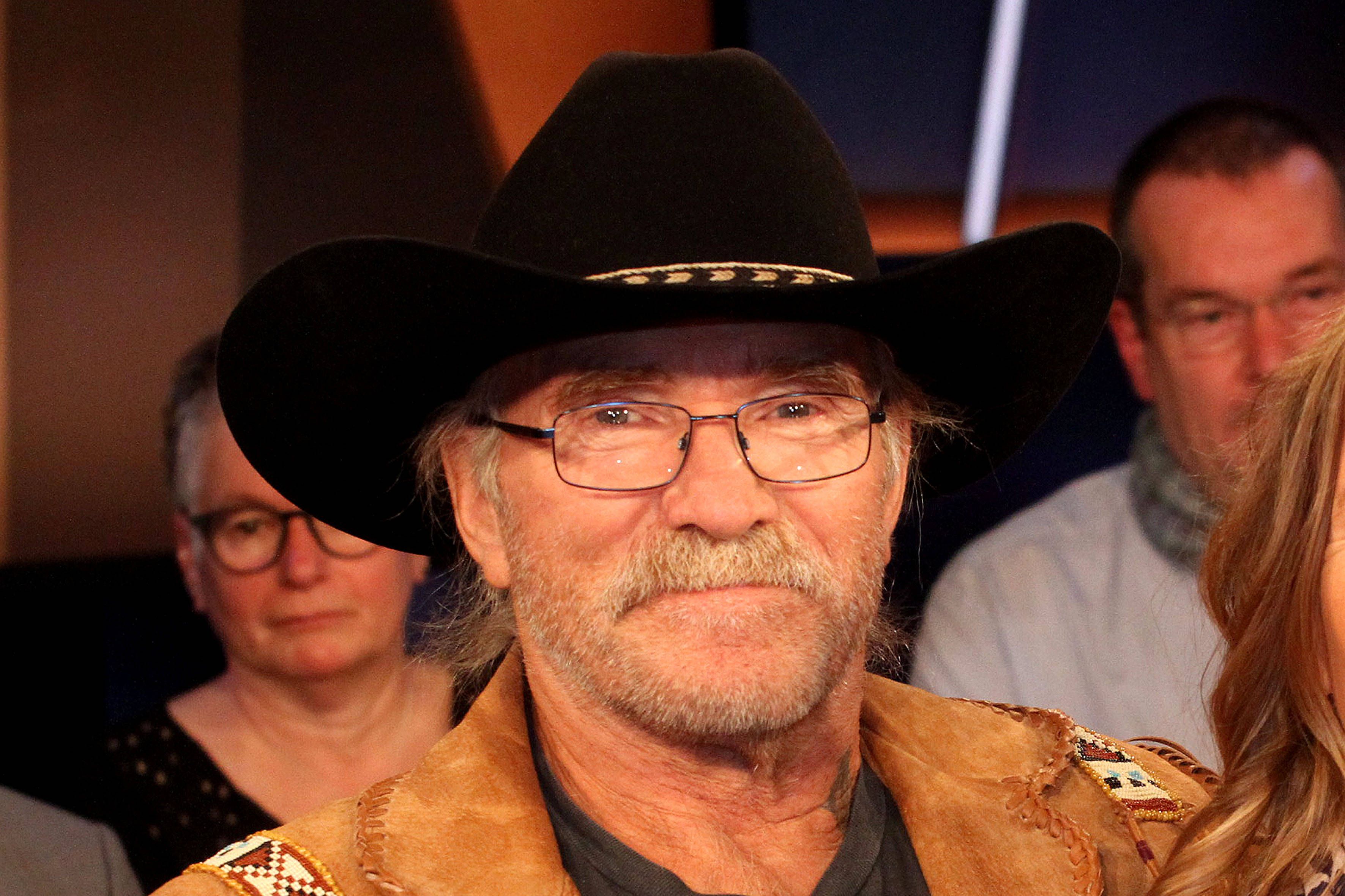 Not-OP nach Zirkus-Show: Konny Reimanns Finger hängt nur noch an Fetzen