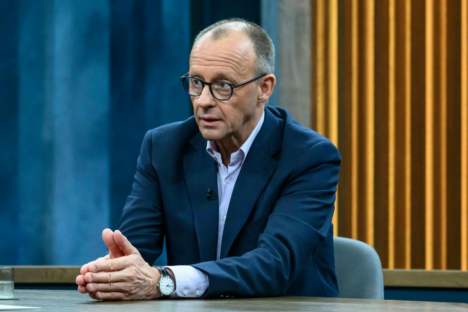 Am Sonntagabend zeigte sich CDU-Chef Friedrich Merz in einem ungewöhnlich besonnenem Ton.