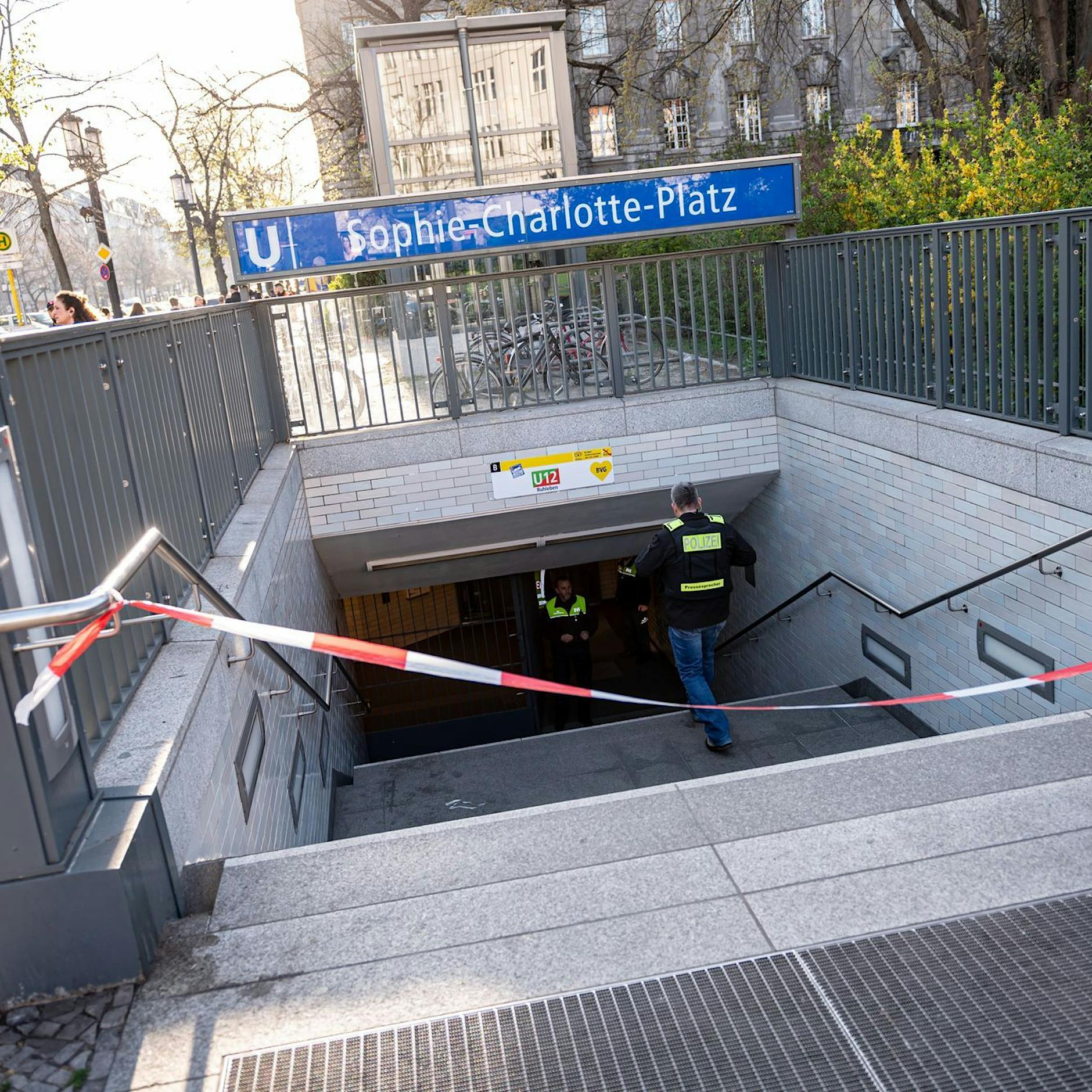 Tödliche Attacke in Berliner U-Bahnhof: Der Täter war ein Syrer (43)