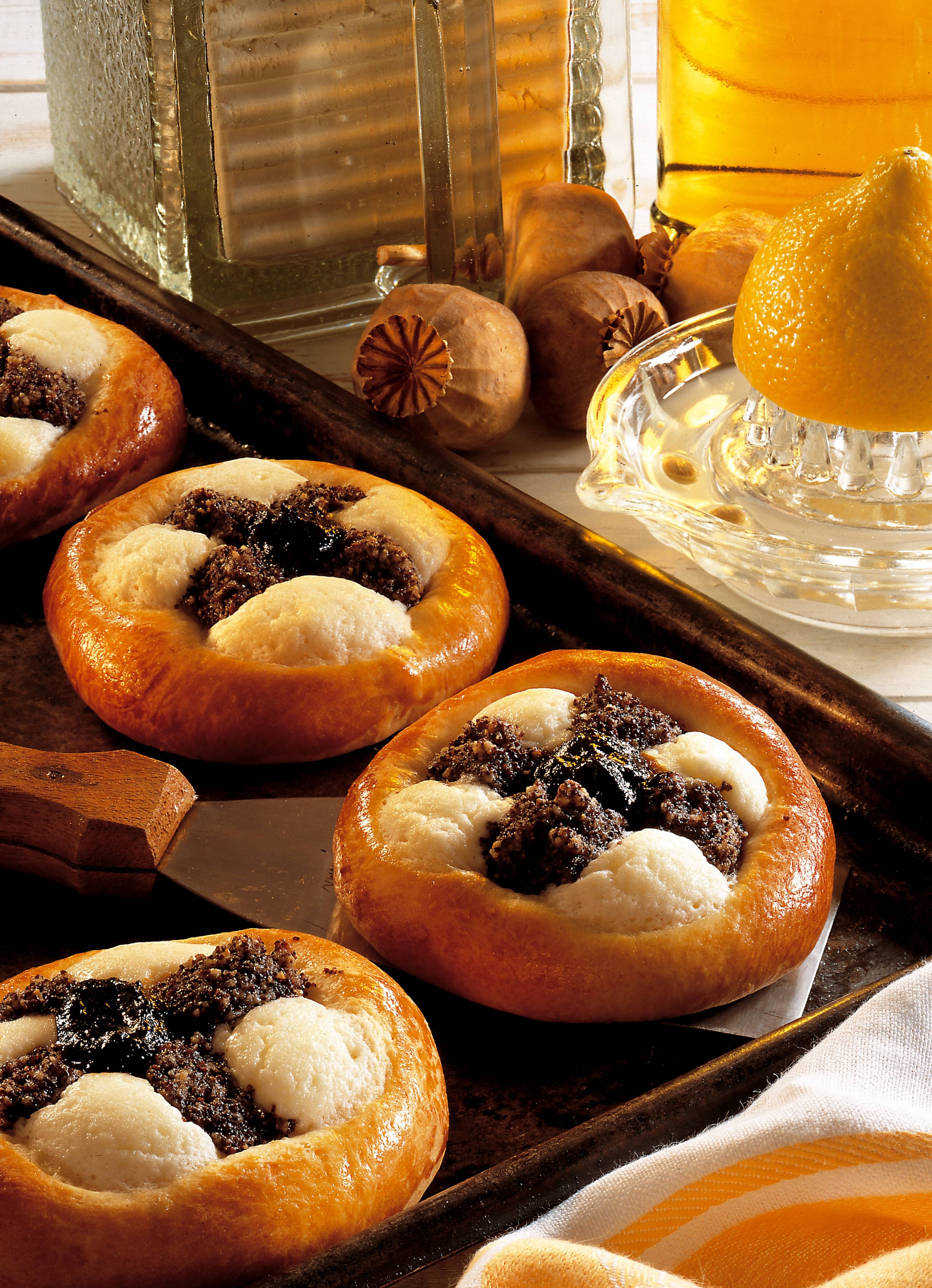 Altes Rezept aus dem DDR-Backbuch: So backen sie leckere Kolatschen