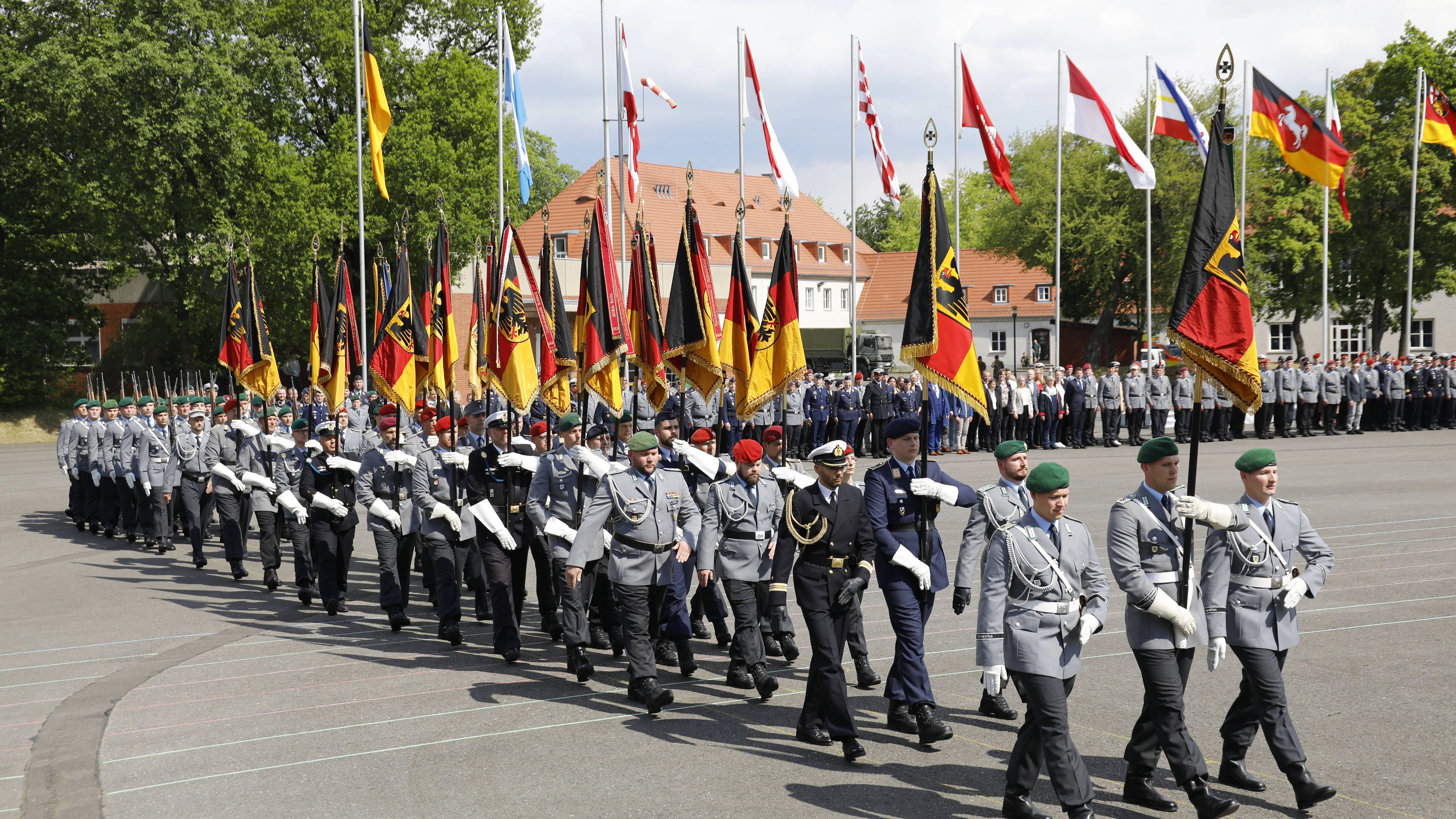Die Julius-Leber-Kaserne in Berlin: Hier sitzt das Operative Führungskommando für den „Operationsplan Deutschland“.