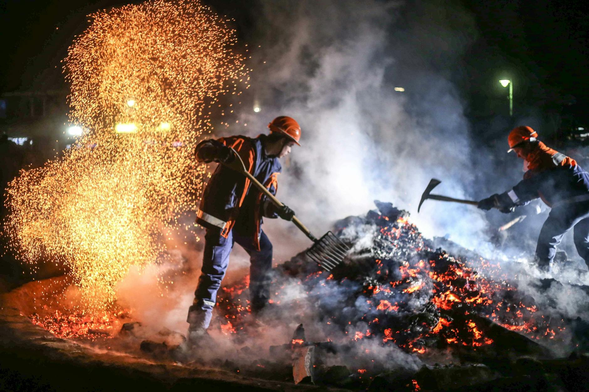 Ein Osterfeuer in Frohnau in Berlin. (Archivfoto)