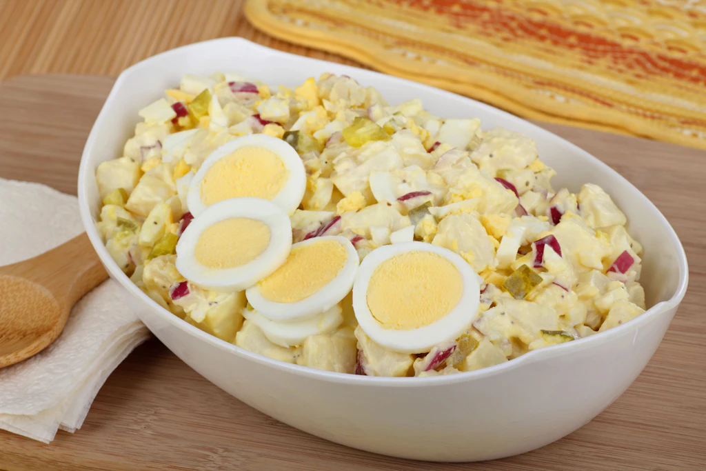 Kennen Sie schon 7-Tassen-Salat? Dieses Rezept ist ein echter Knaller!